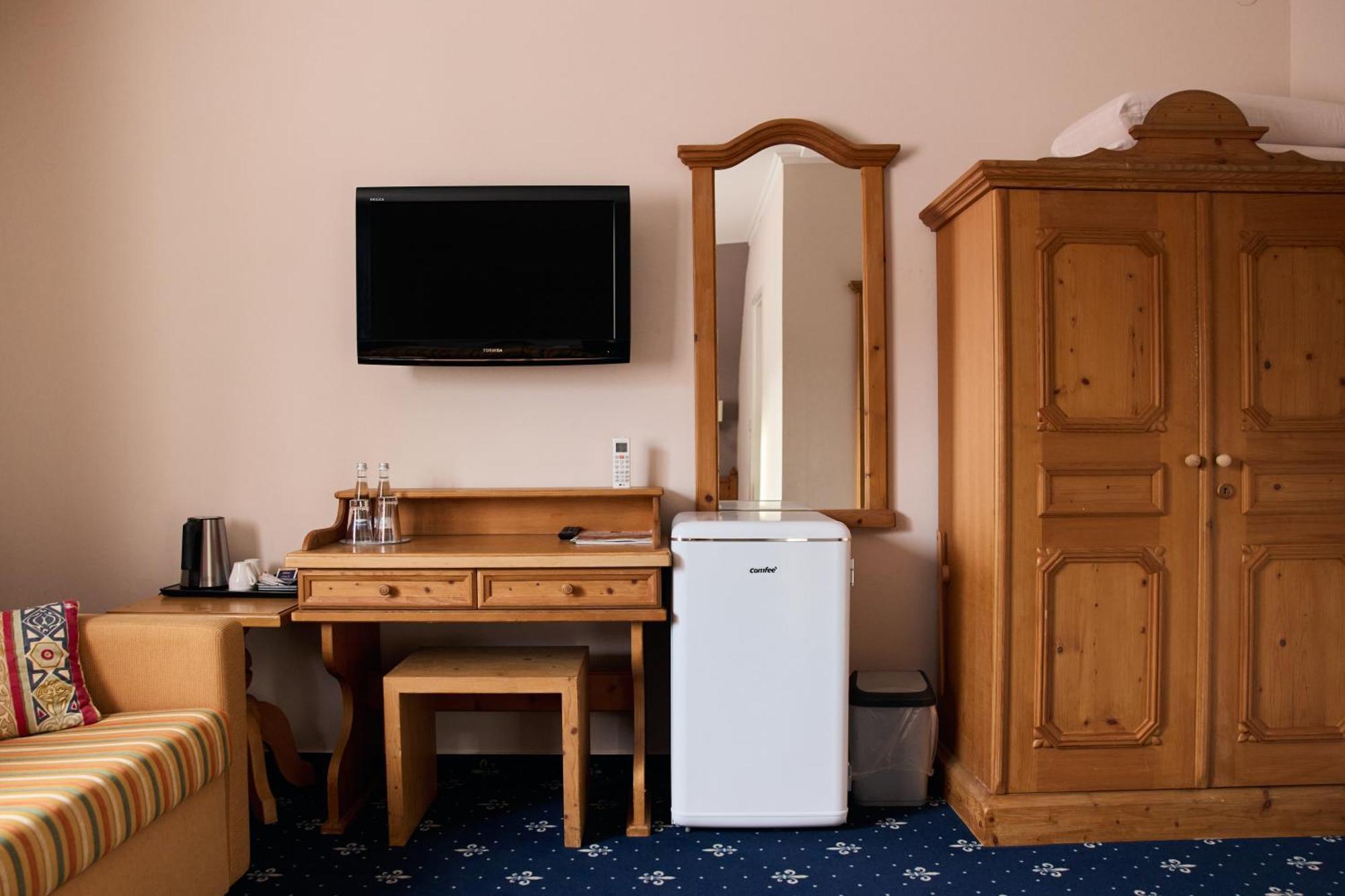 Comfort Dreibettzimmer mit Dusche
