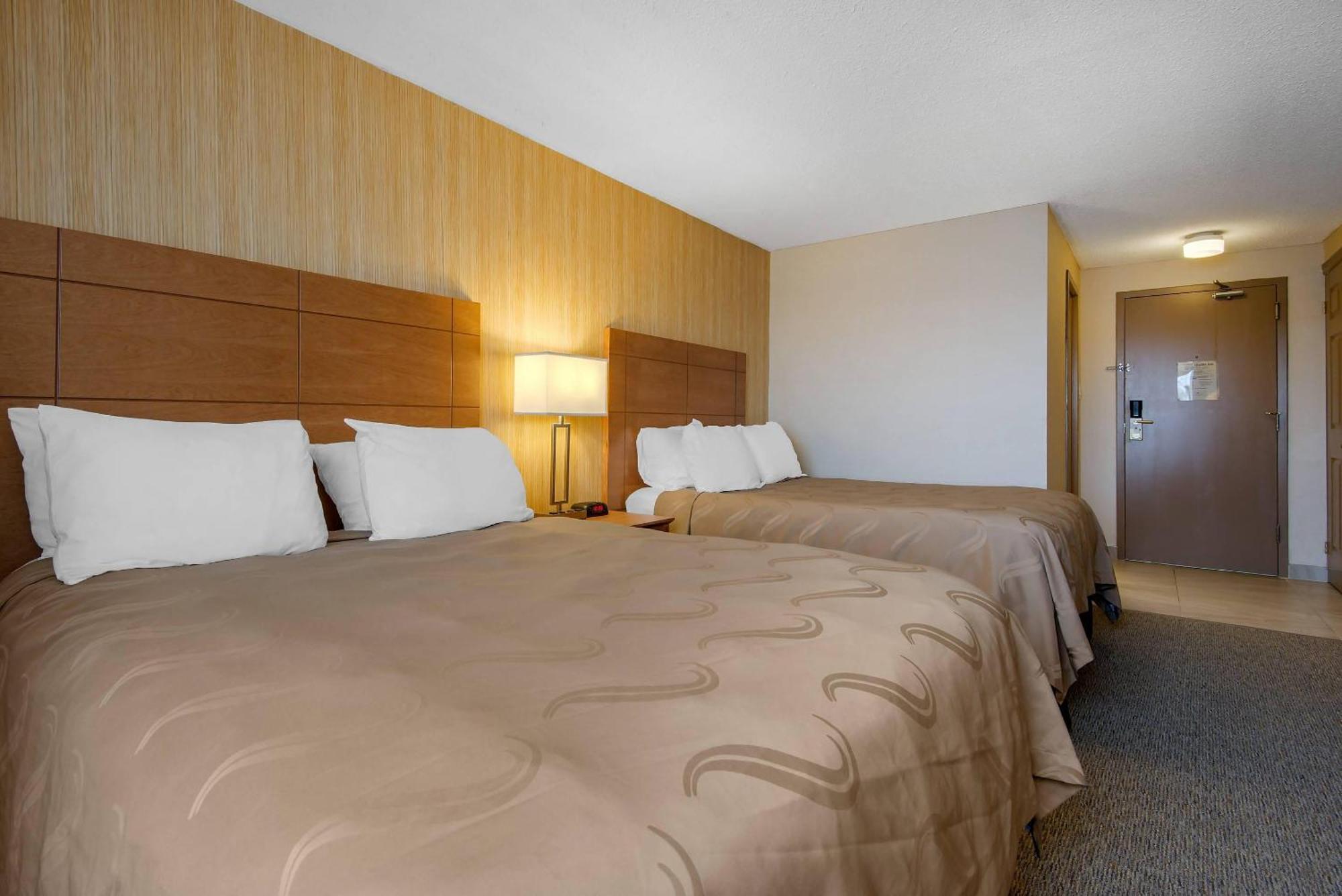 Double Room with Two Double Beds - Non-Smoking