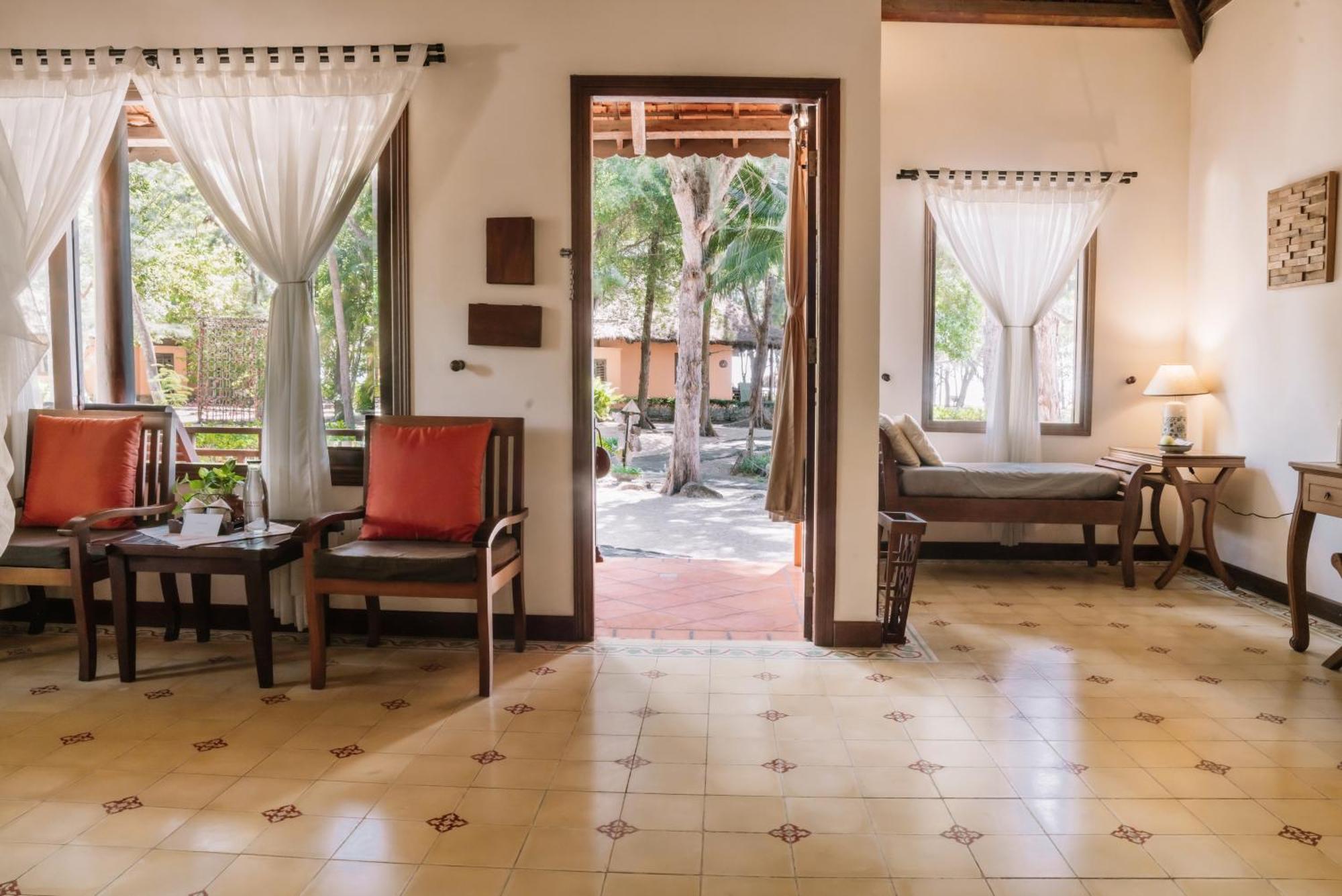 Premier Garden Room
