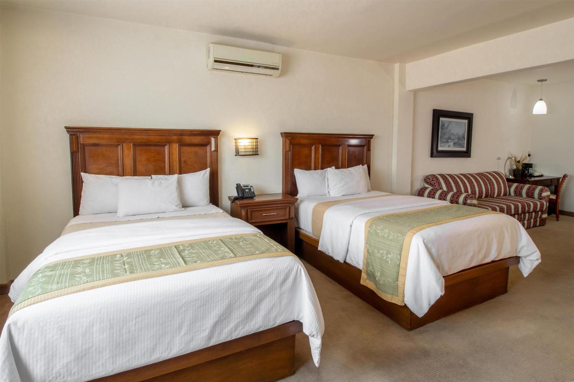 Double Room Two Double Beds Non-Smoking