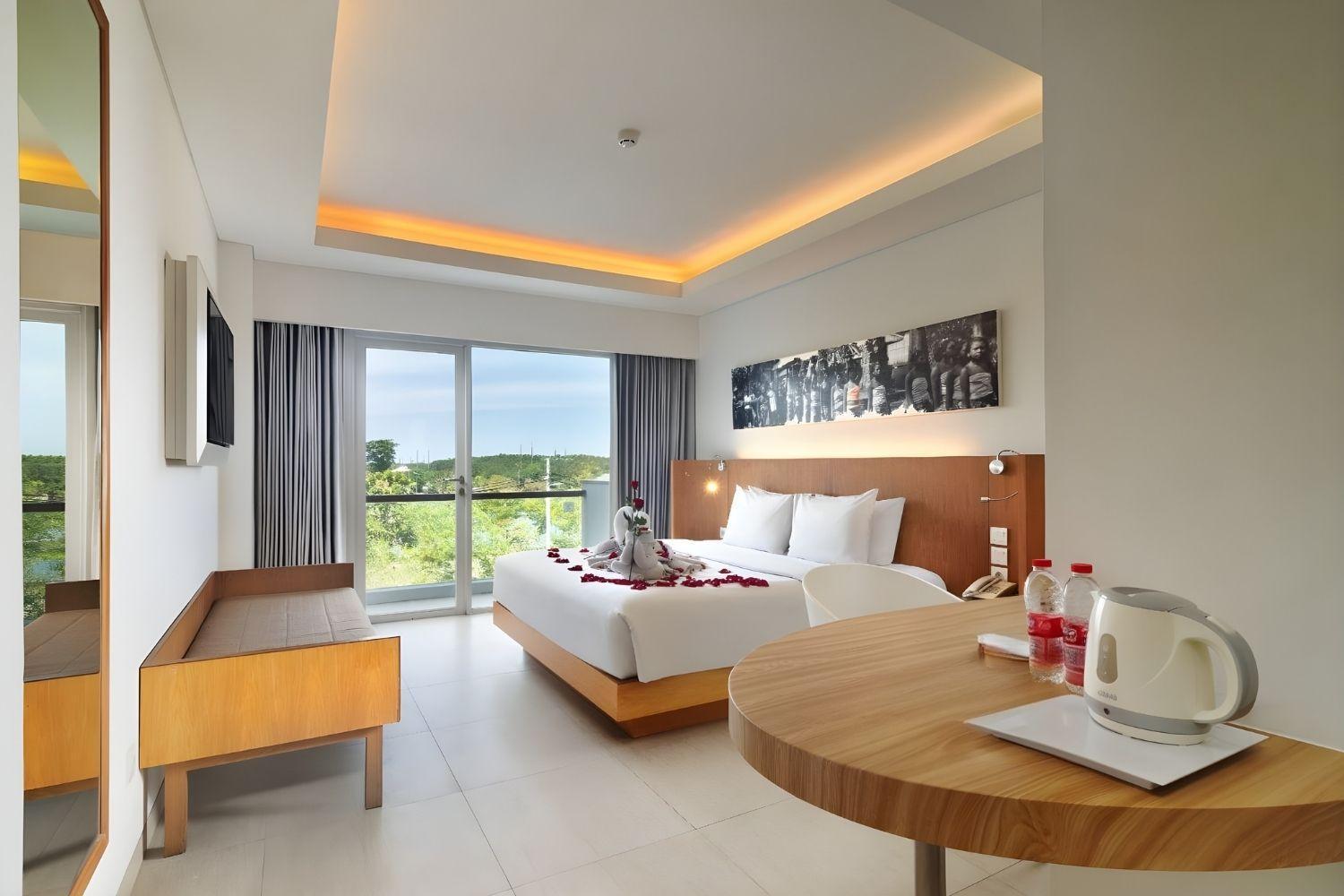 Superior Room with Balcony