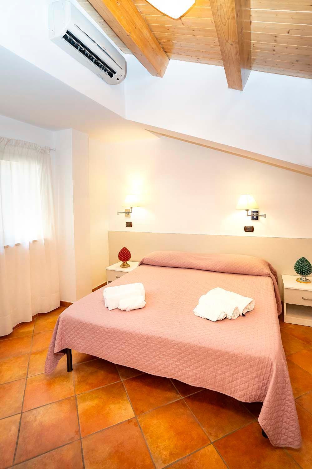 Two-Bedroom Standard Apartment,1742926329:JPEG