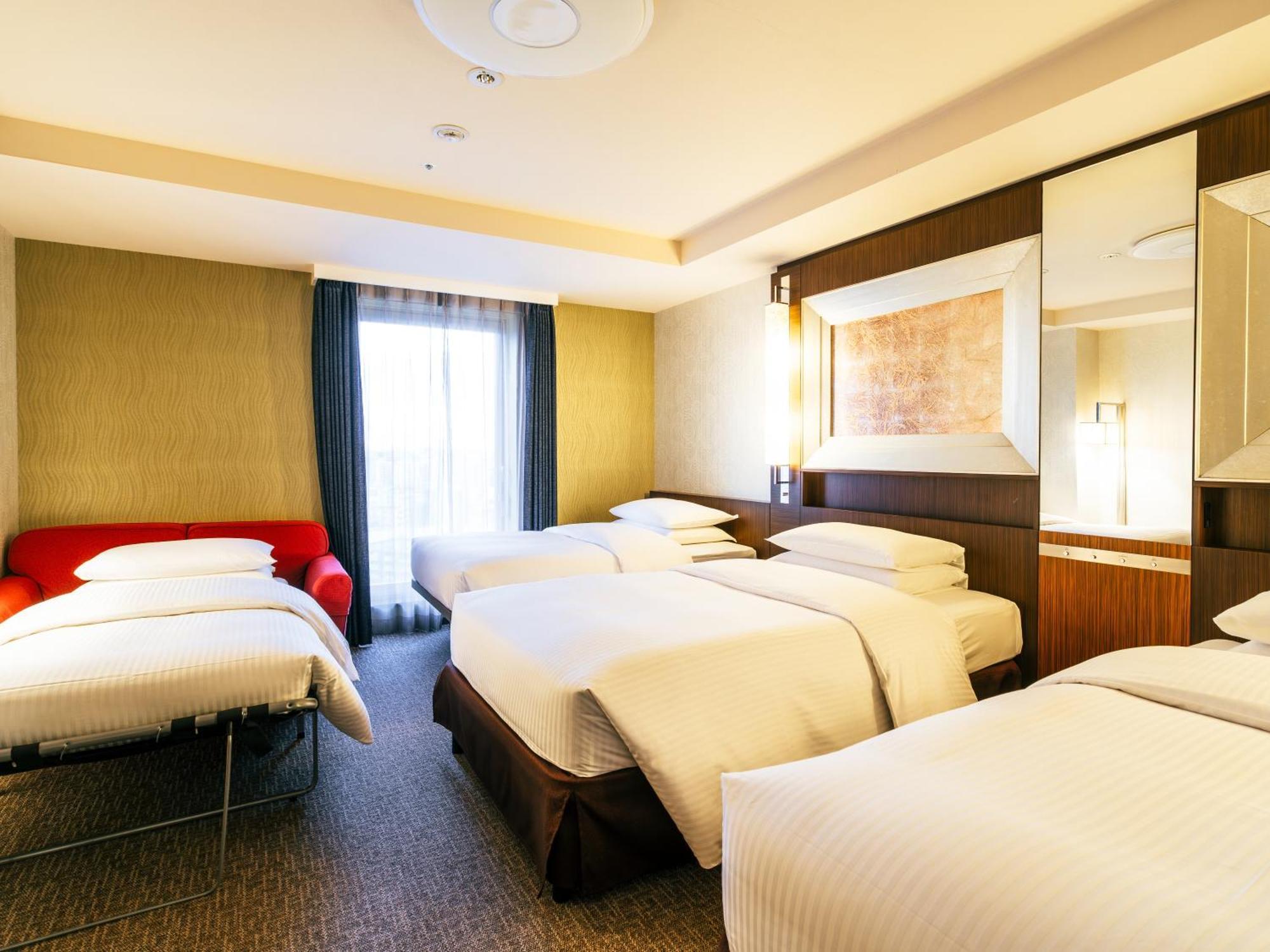 Superior Twin Room B [No Smoking] ※Extra beds will be provided depends on the number of adults