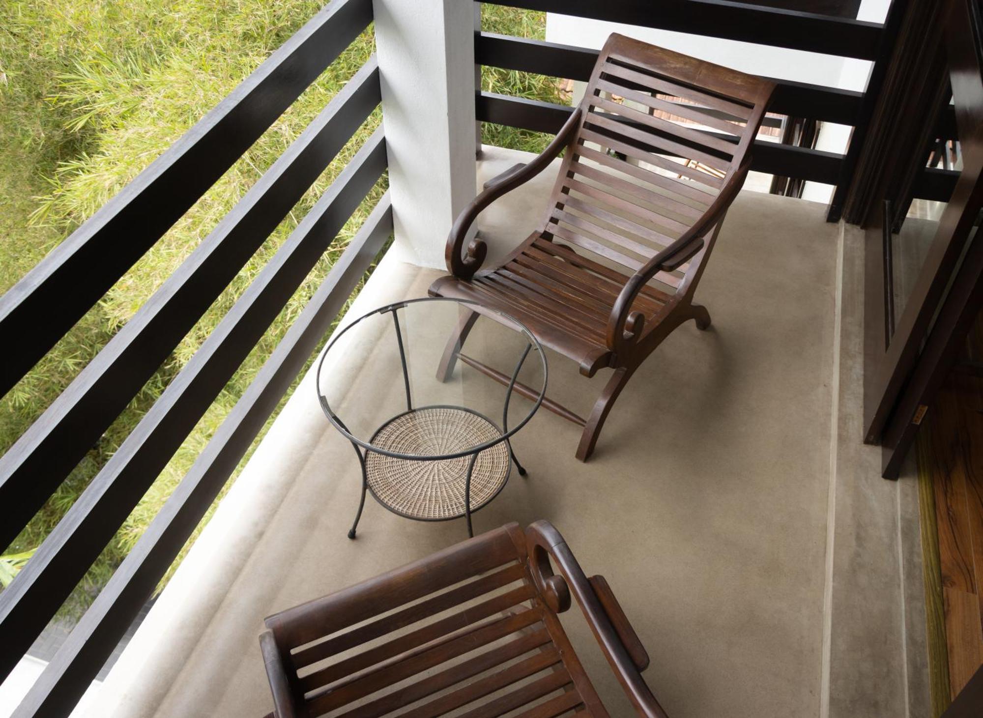 Deluxe Double or Twin Room Balcony Airport Pick-up OR Drop-off