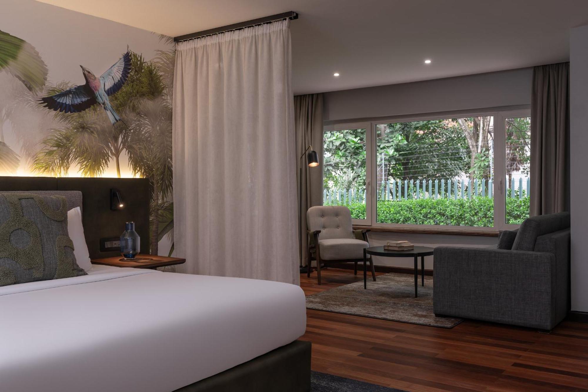 Jacaranda King Suite with Garden View and Sofa Bed