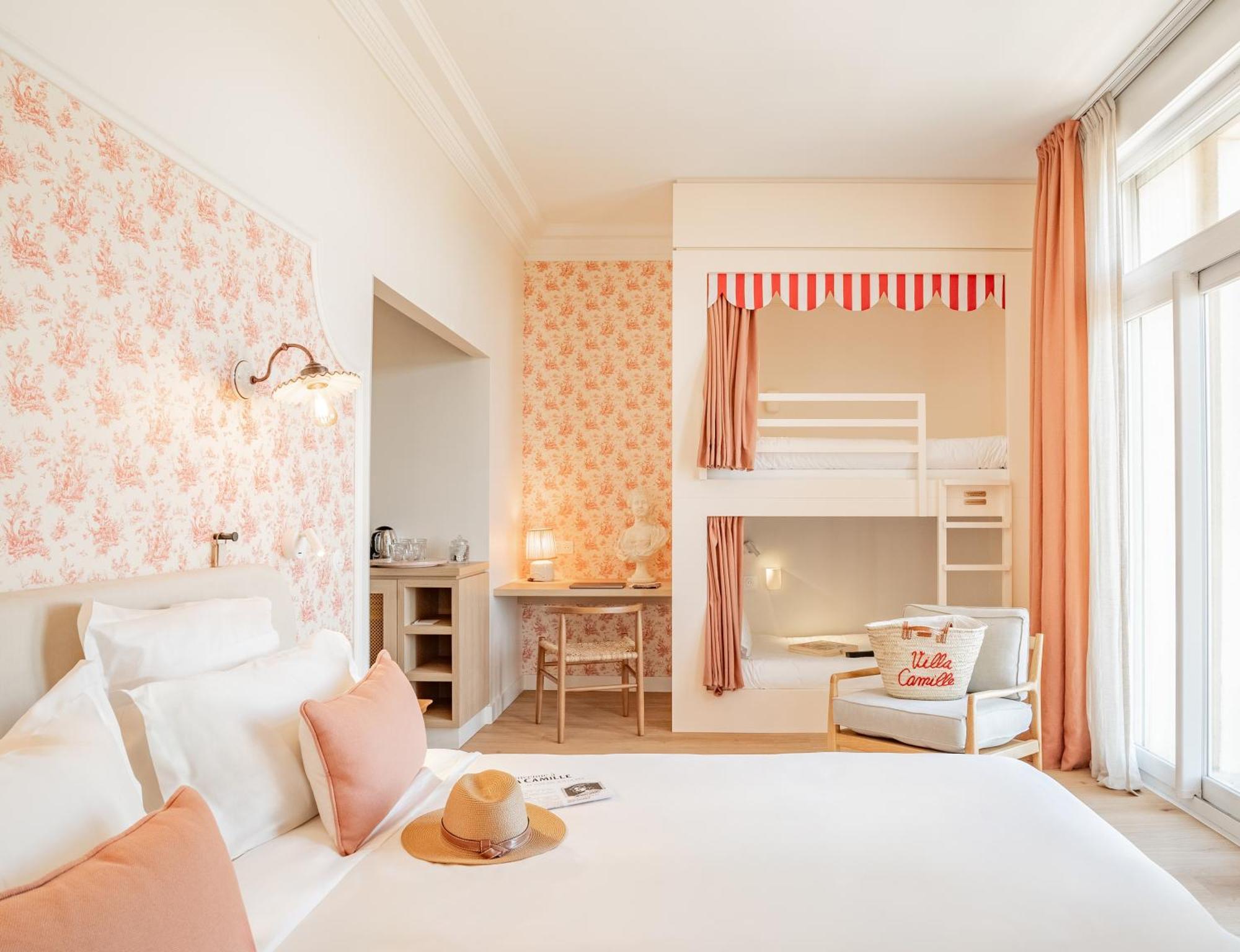 Chambre Familiale - Vue sur Cour