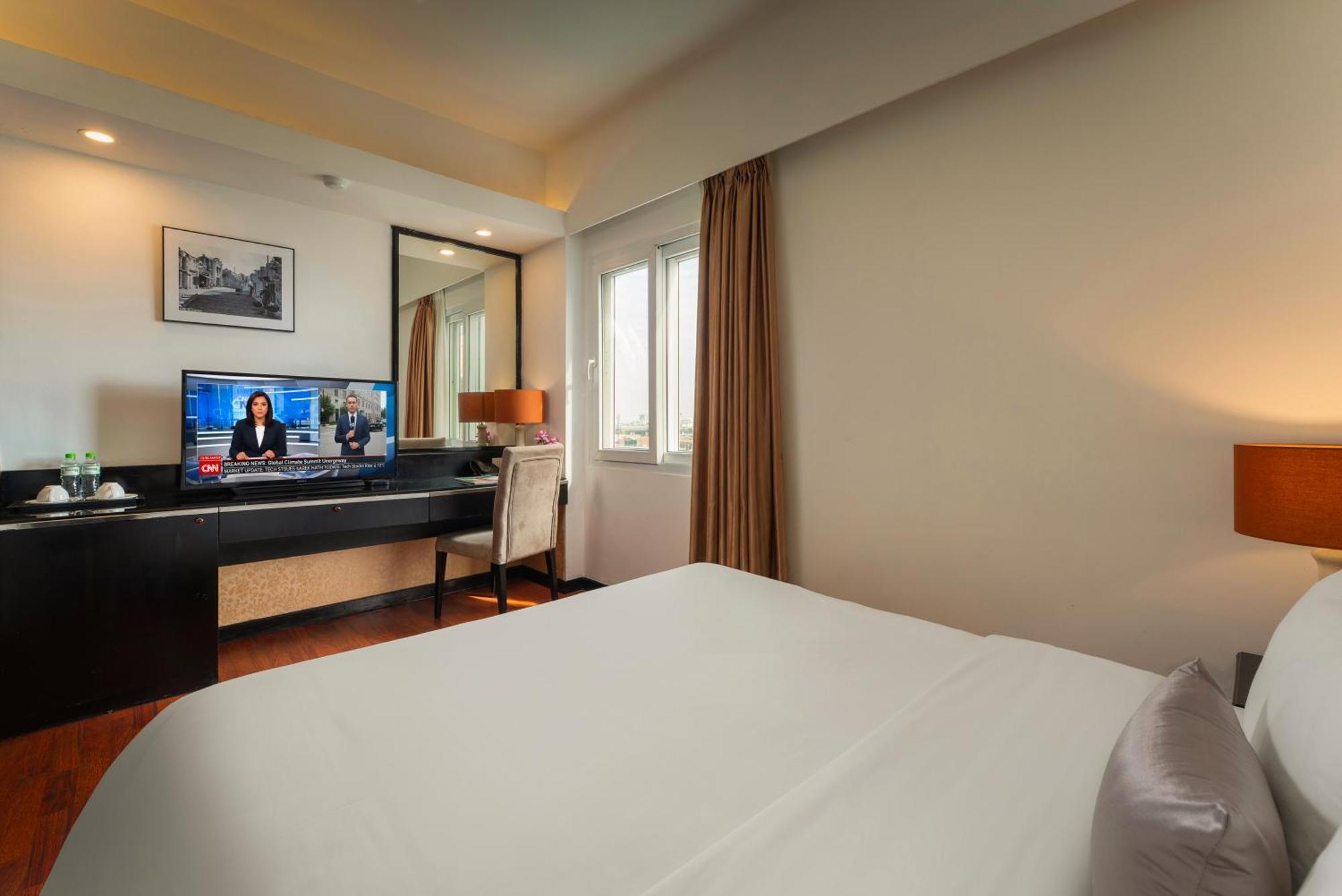Deluxe Double Room Window