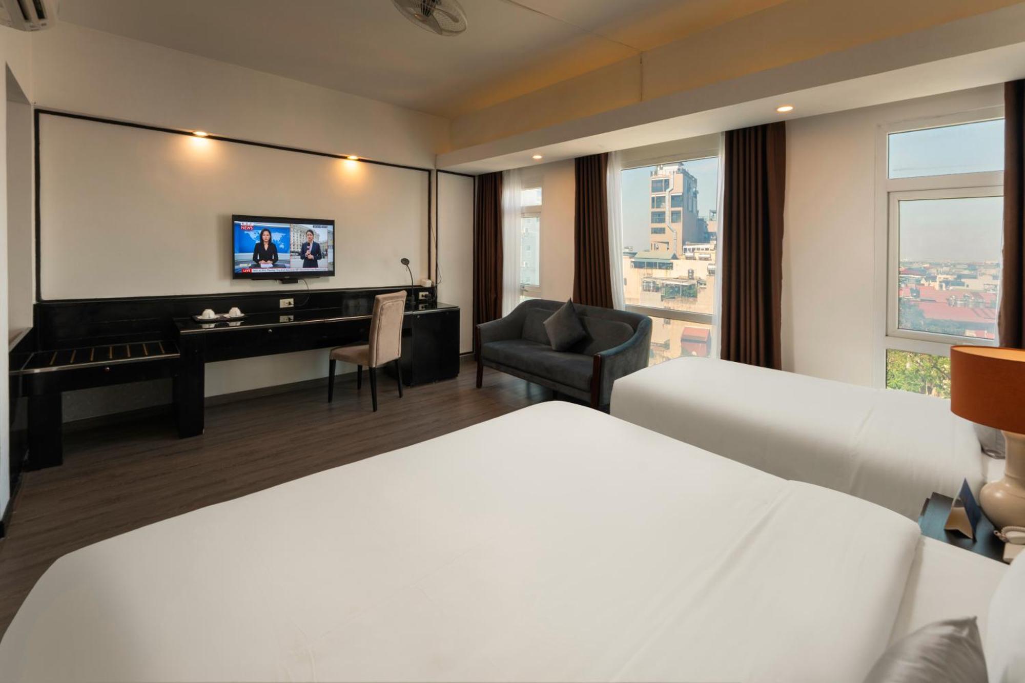 Family Room City View
