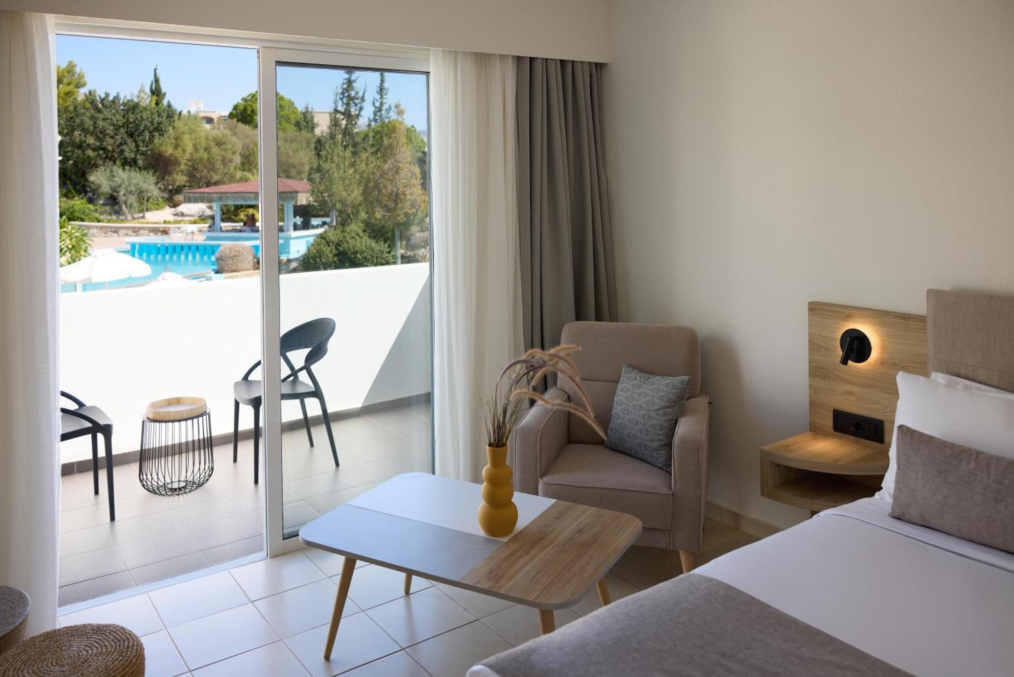 Superior Double or Twin Room with Garden View
