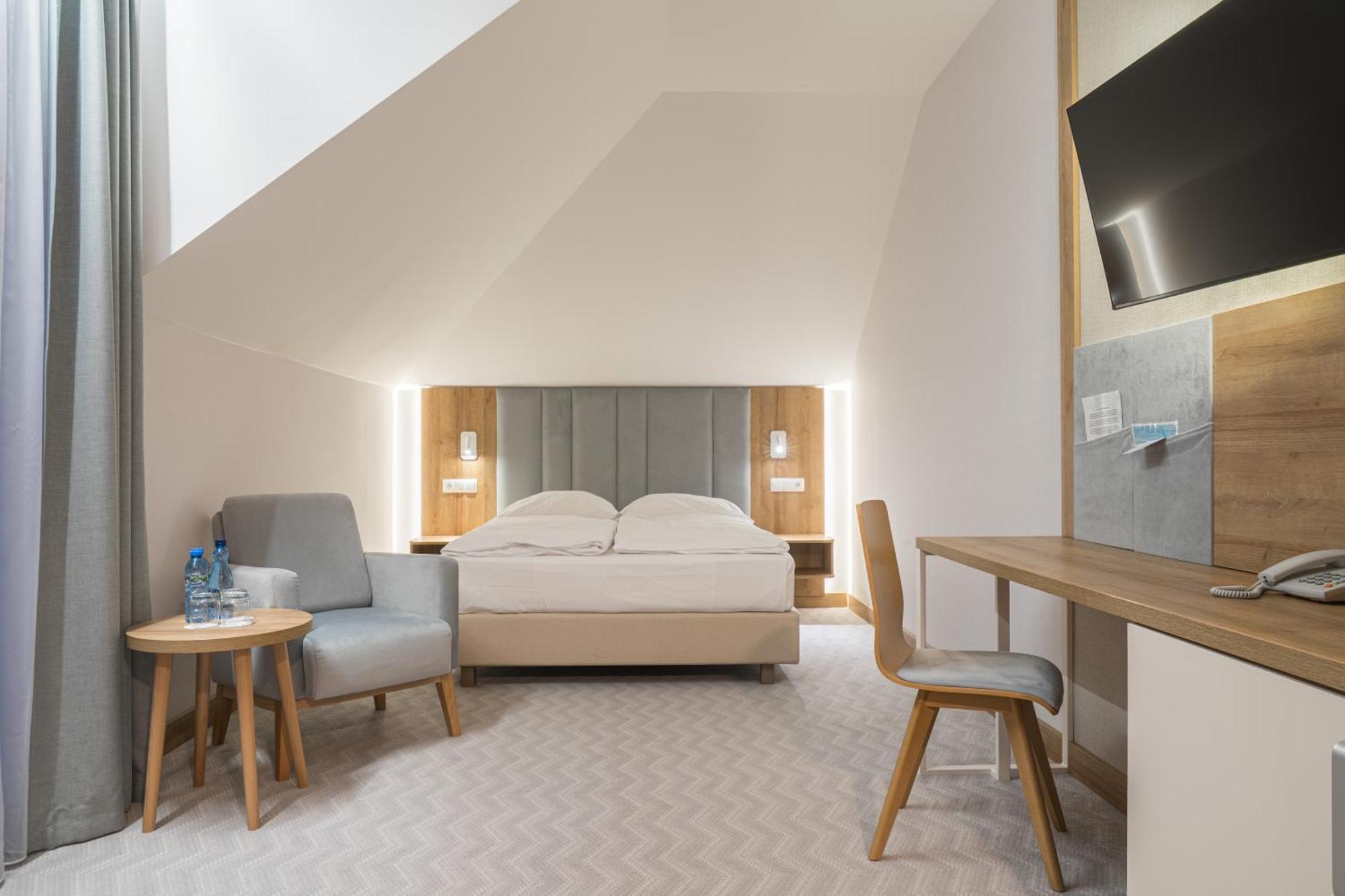 Standard Double or Twin Room