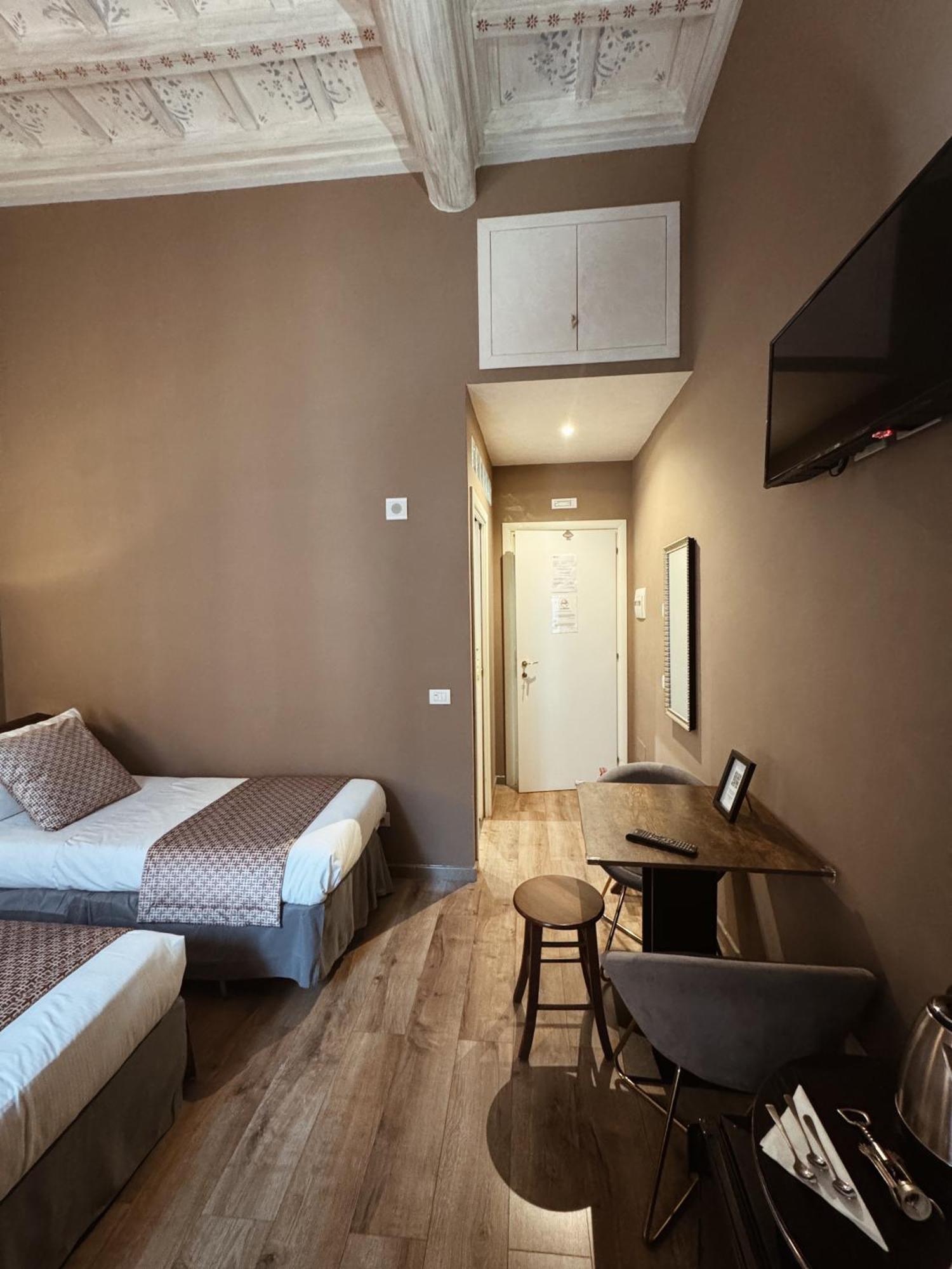 Classic Triple Room