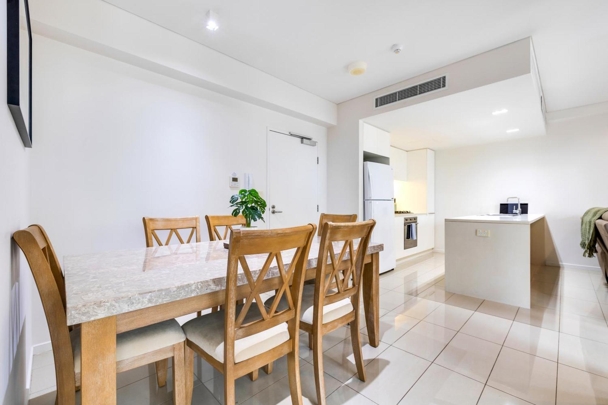 Apartment with Garden View