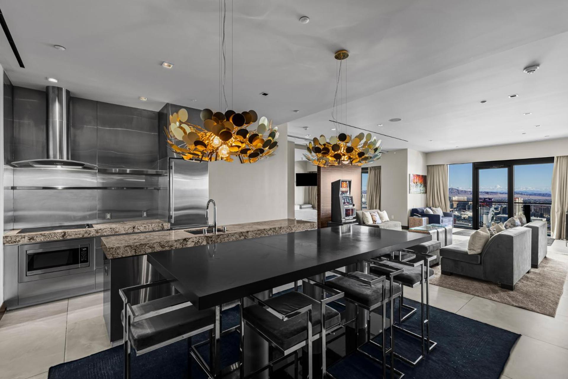 Luxurious Penthouse | Full Strip View & Private Balcony