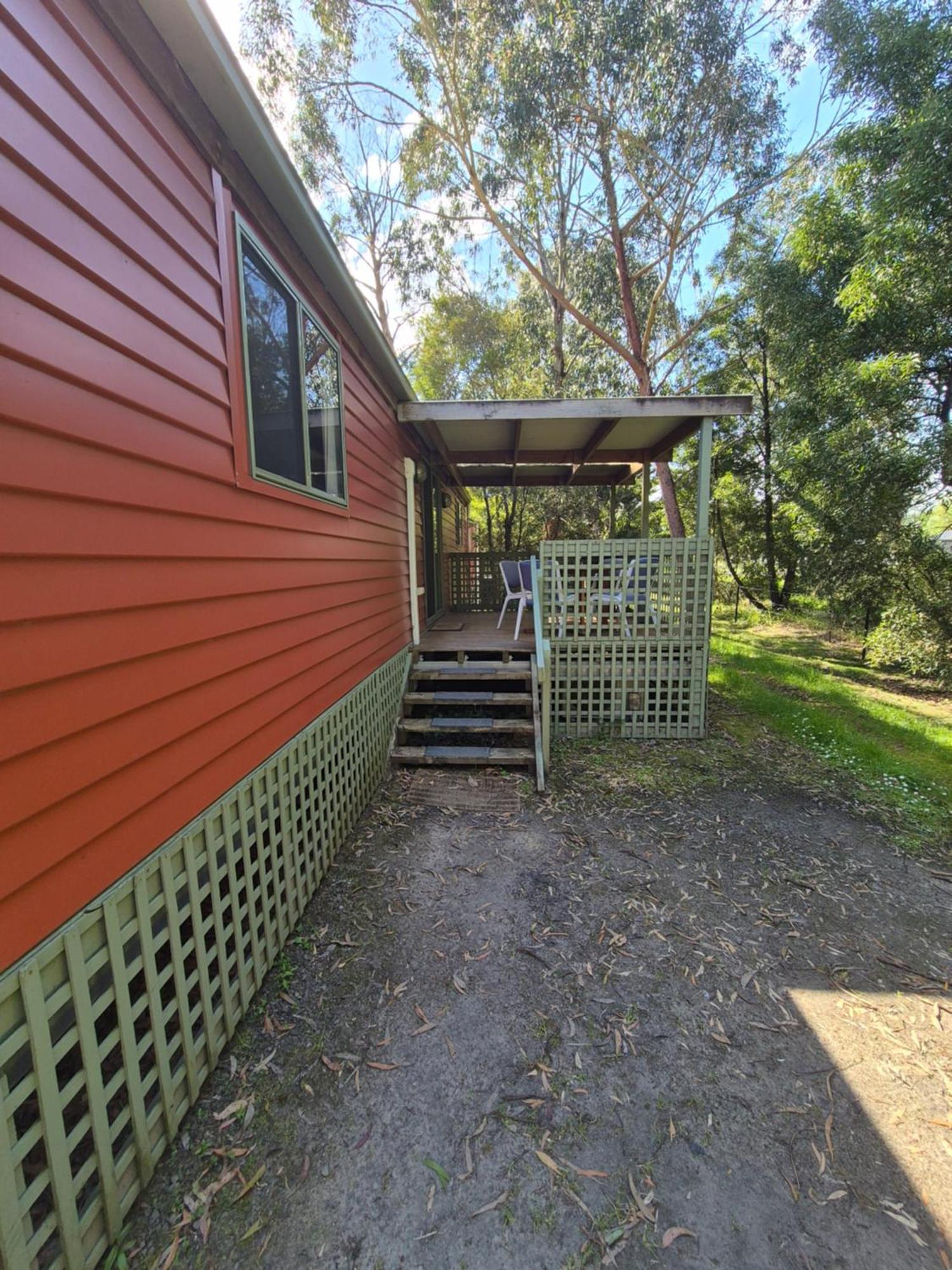 Jacaranda Cabin