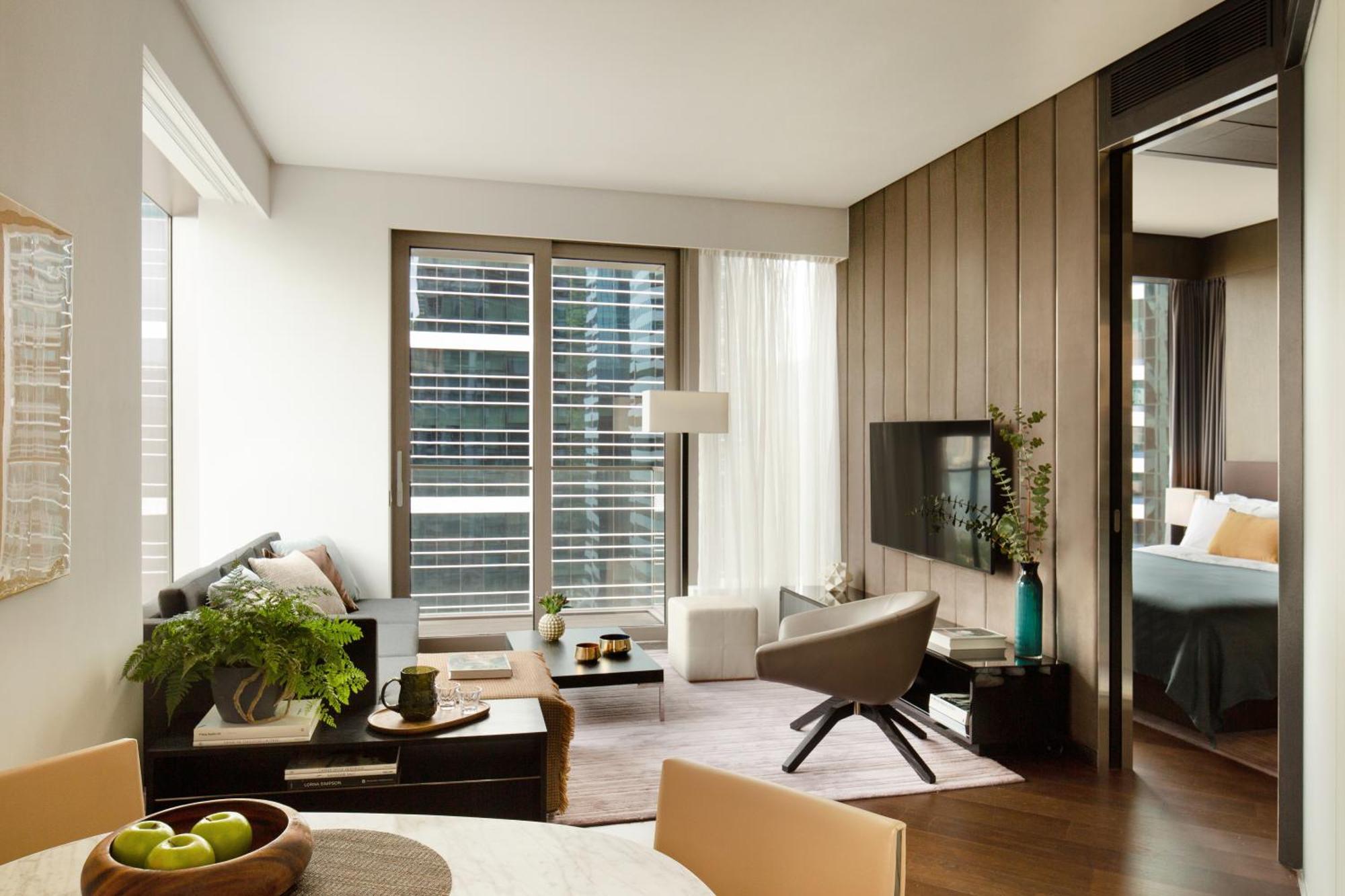 One-Bedroom Suite #05