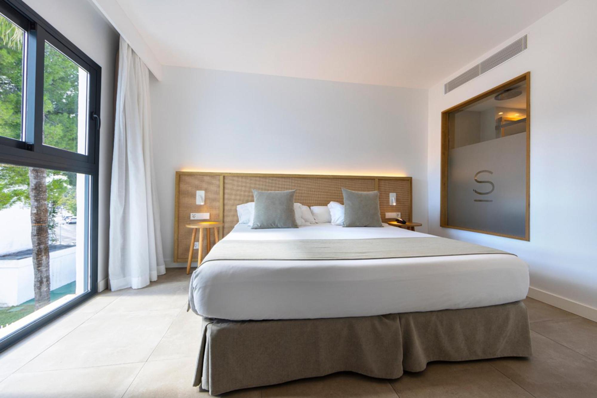 Junior Suite met Terras (2 Volwassenen + 2 Kinderen)