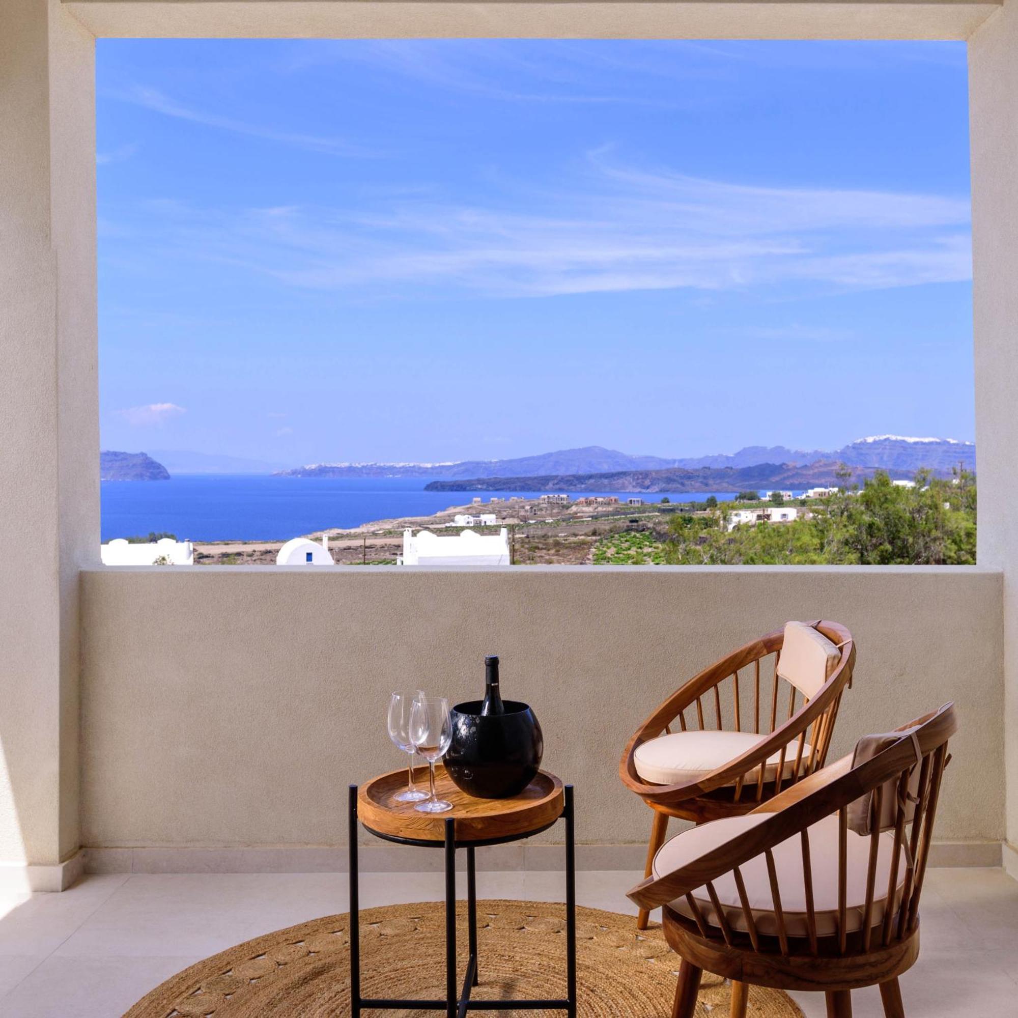Elegant Suite with Private Heated Plunge Pool