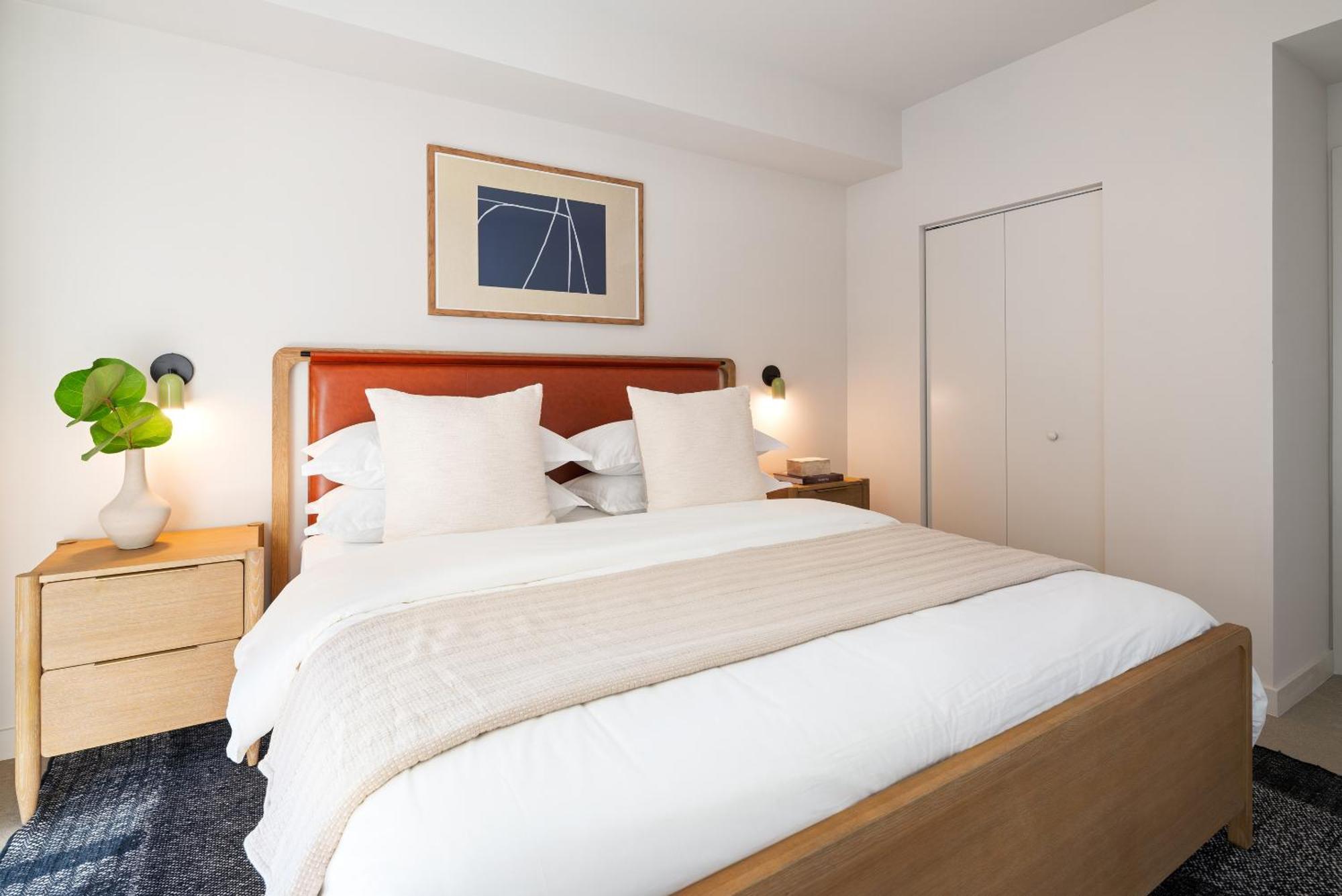 One Bedroom King Suite