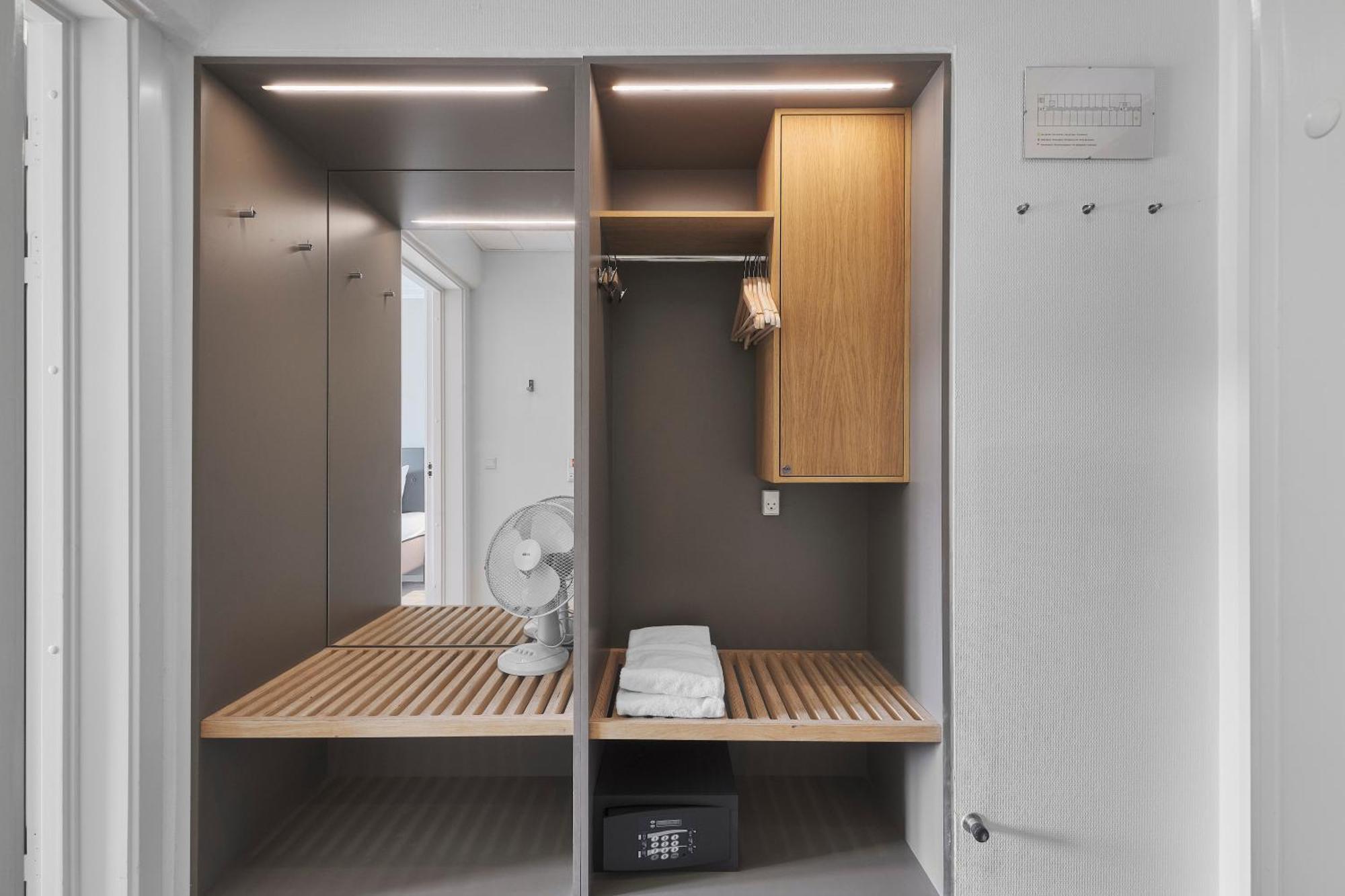 Standard Twin Room Non-Smoking