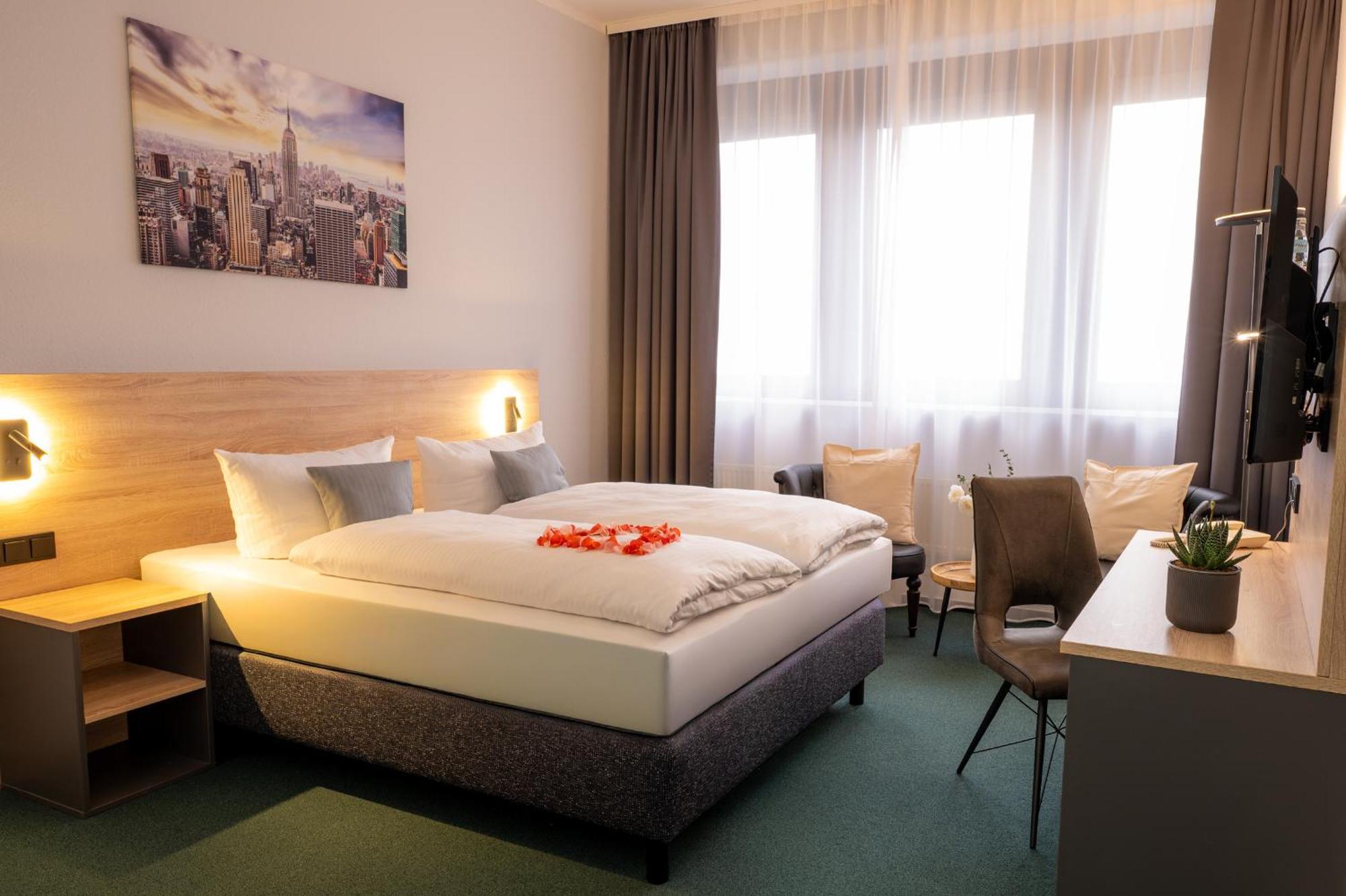Standard Queen Room,1758262578:JPEG