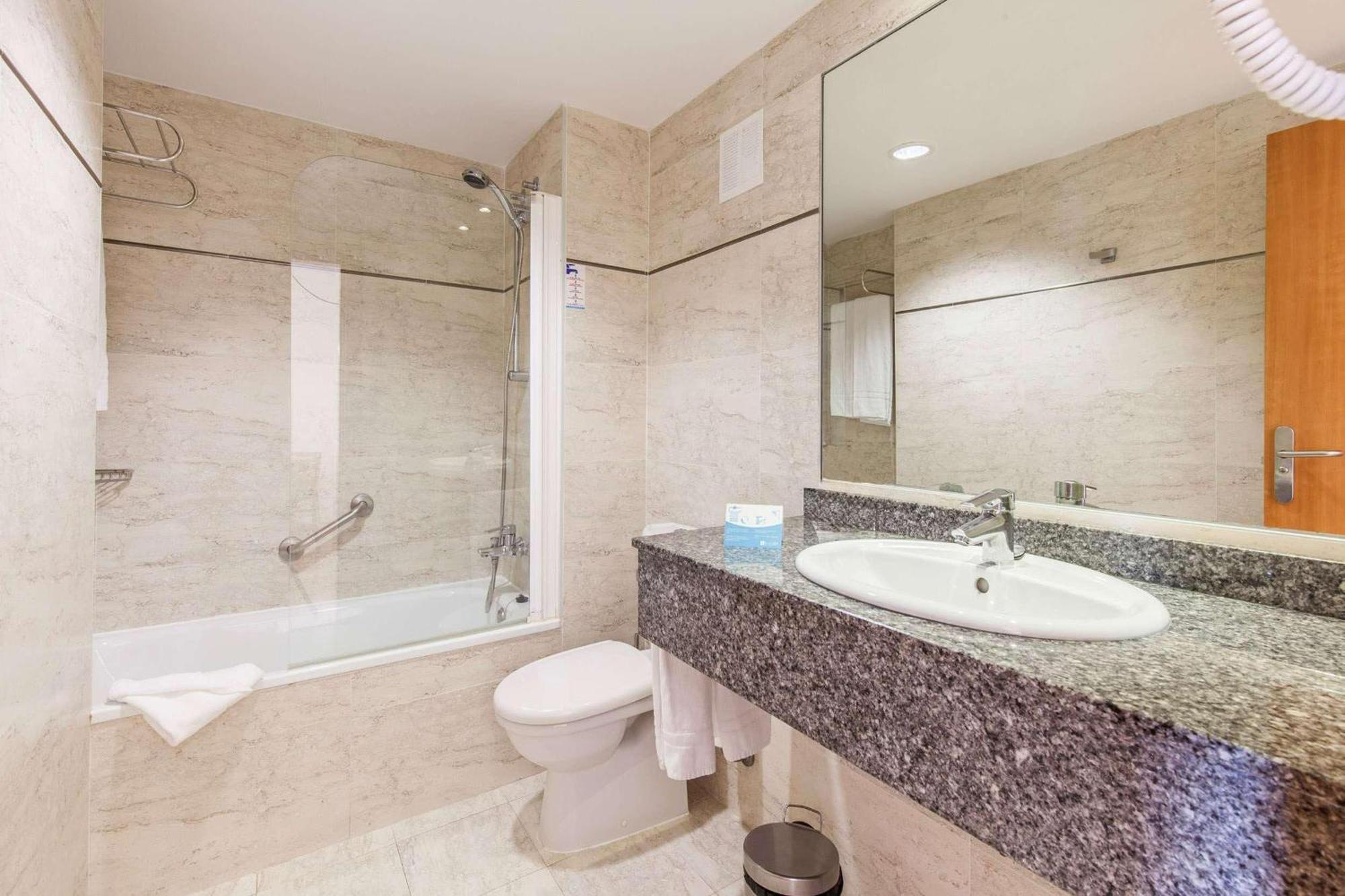 Apartment,1756515925:JPEG