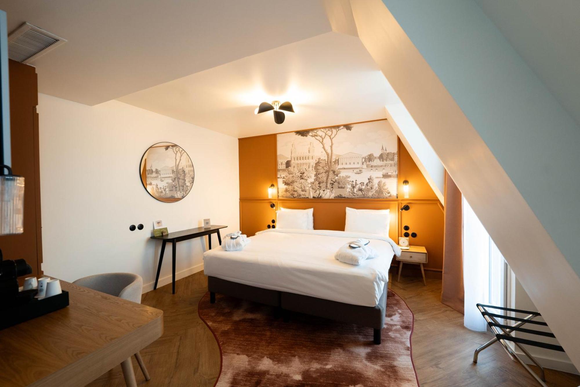 Standard Triple Room,1756518067:JPEG