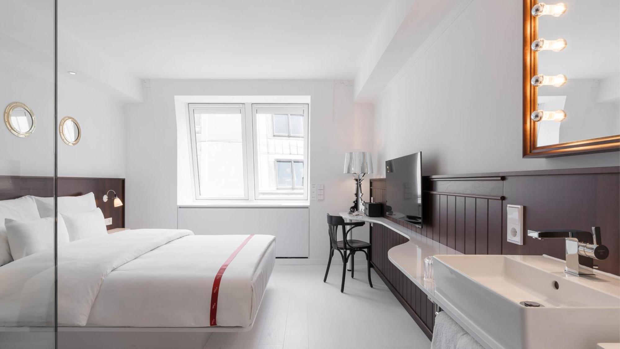 Lovely Room