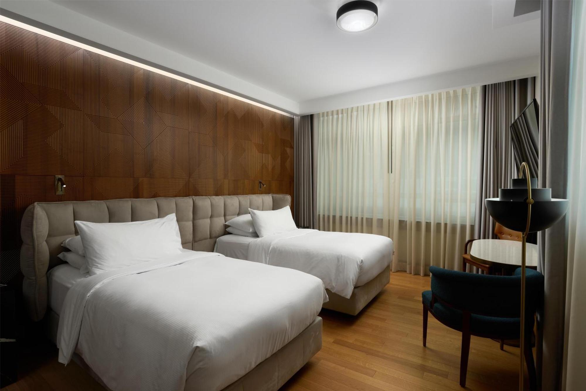 Classic Twin Room