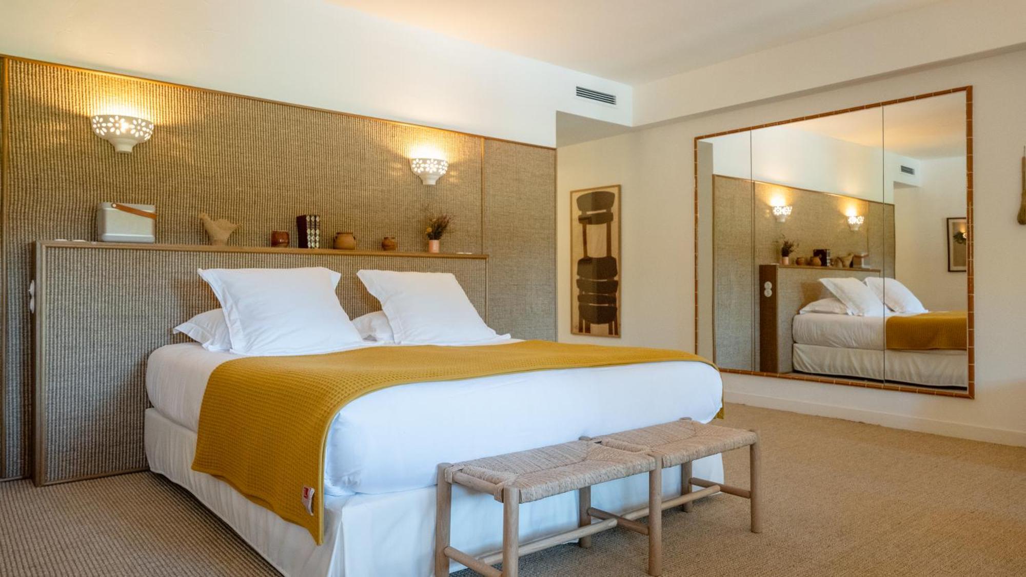 Signature Junior Suite,1758267185:JPEG