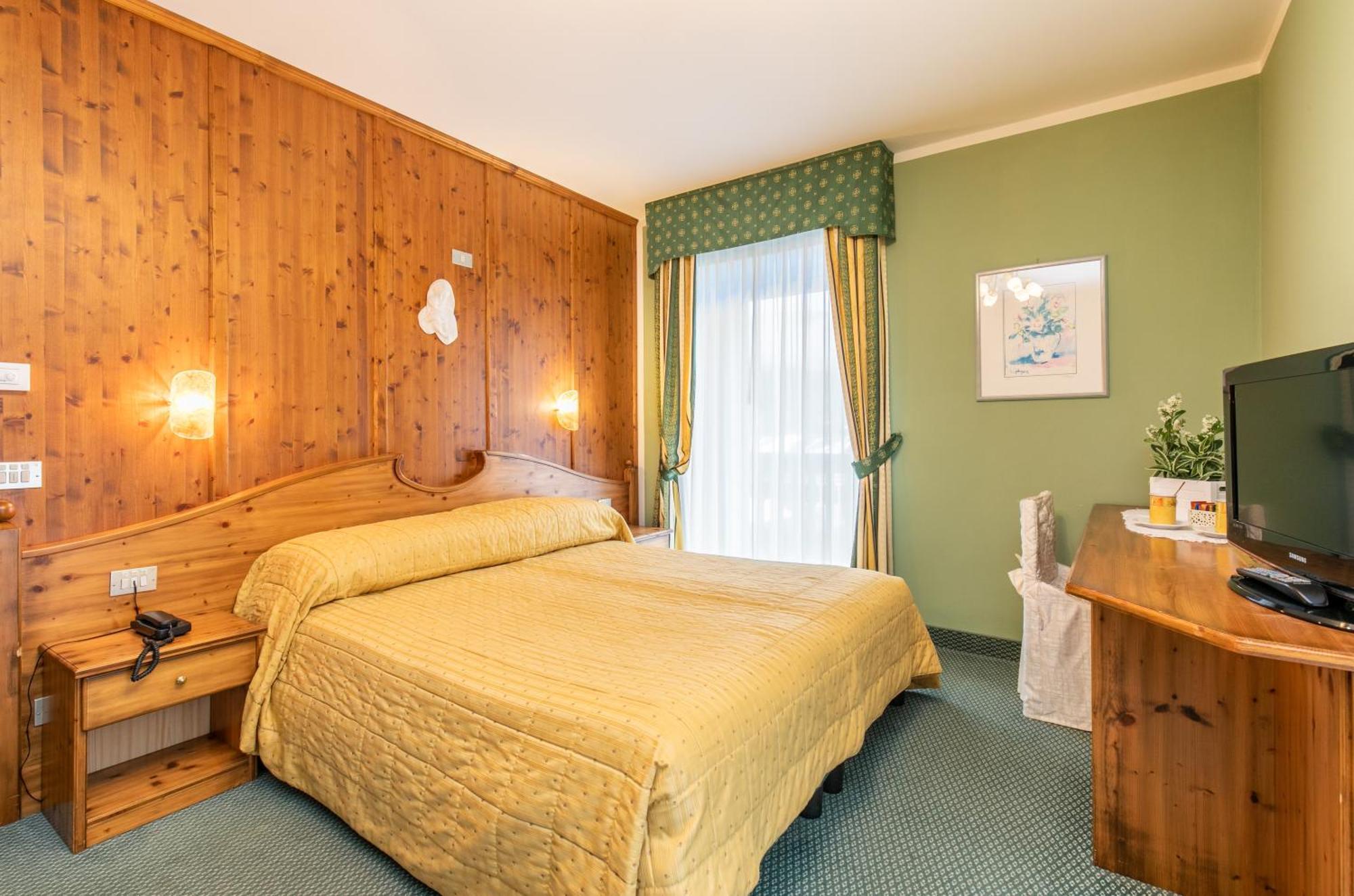 Superior Triple Room,1758290347:JPEG