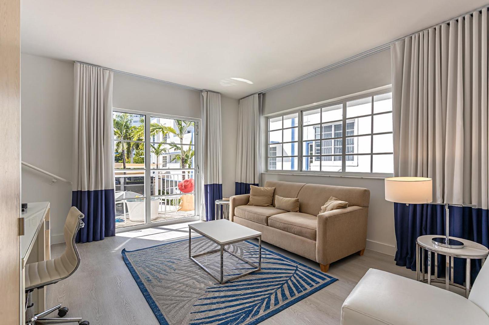 Two-Bedroom Suite Pool View,1758563182:JPEG