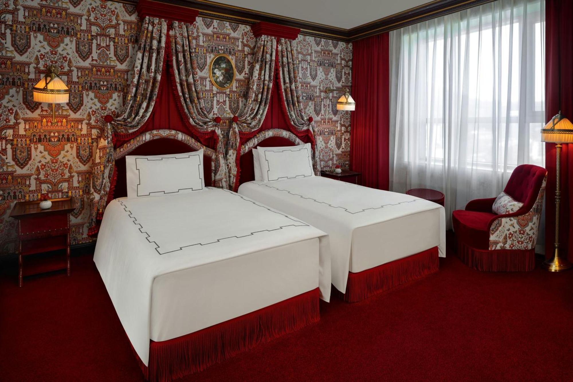 Atelier Junior Twin Suite City View La Maison Boutique Two