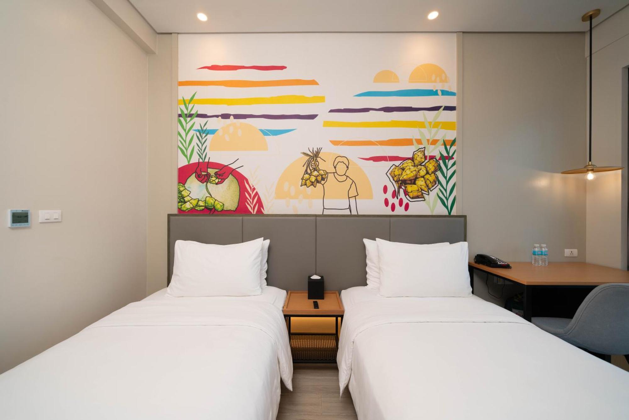 Standard Twin Room