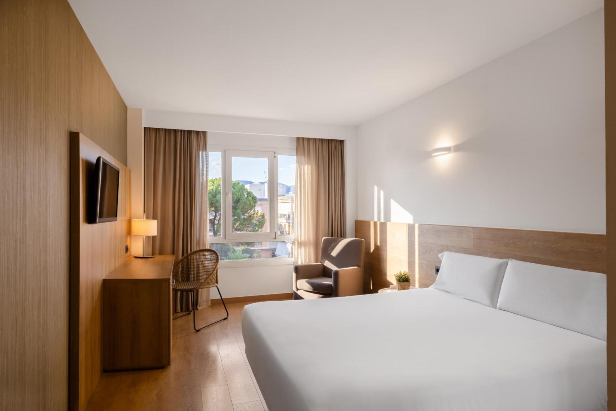 Double Room,1765150394:JPEG