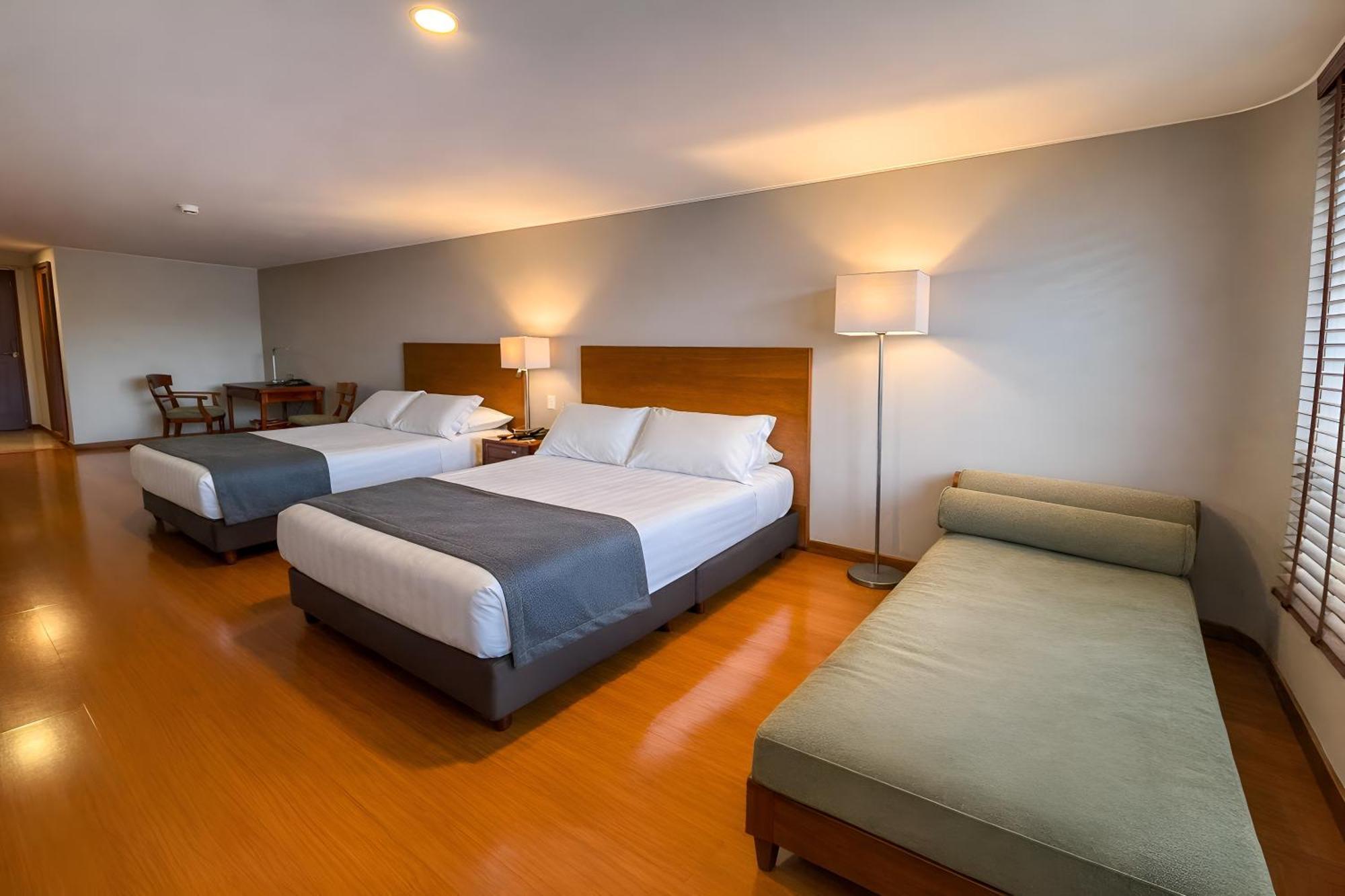Superior Twin Room,1765205092:JPEG