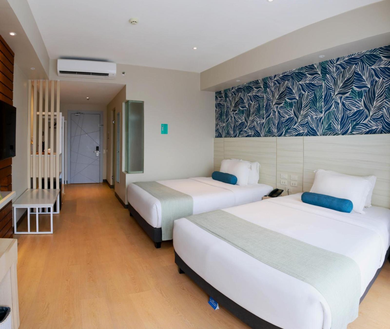 Premier Room City View