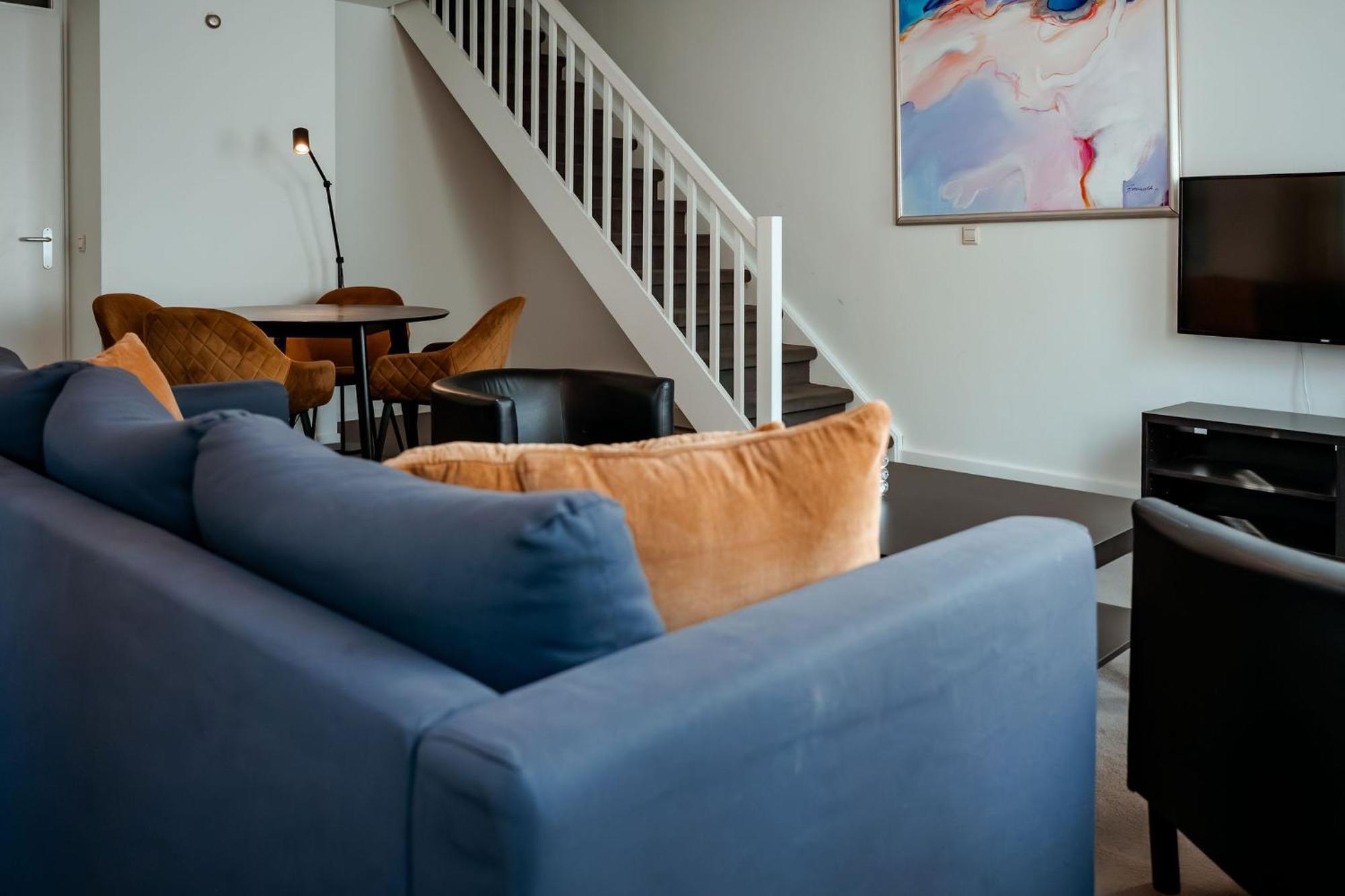 Two-Bedroom Apartment,1765573644:JPEG