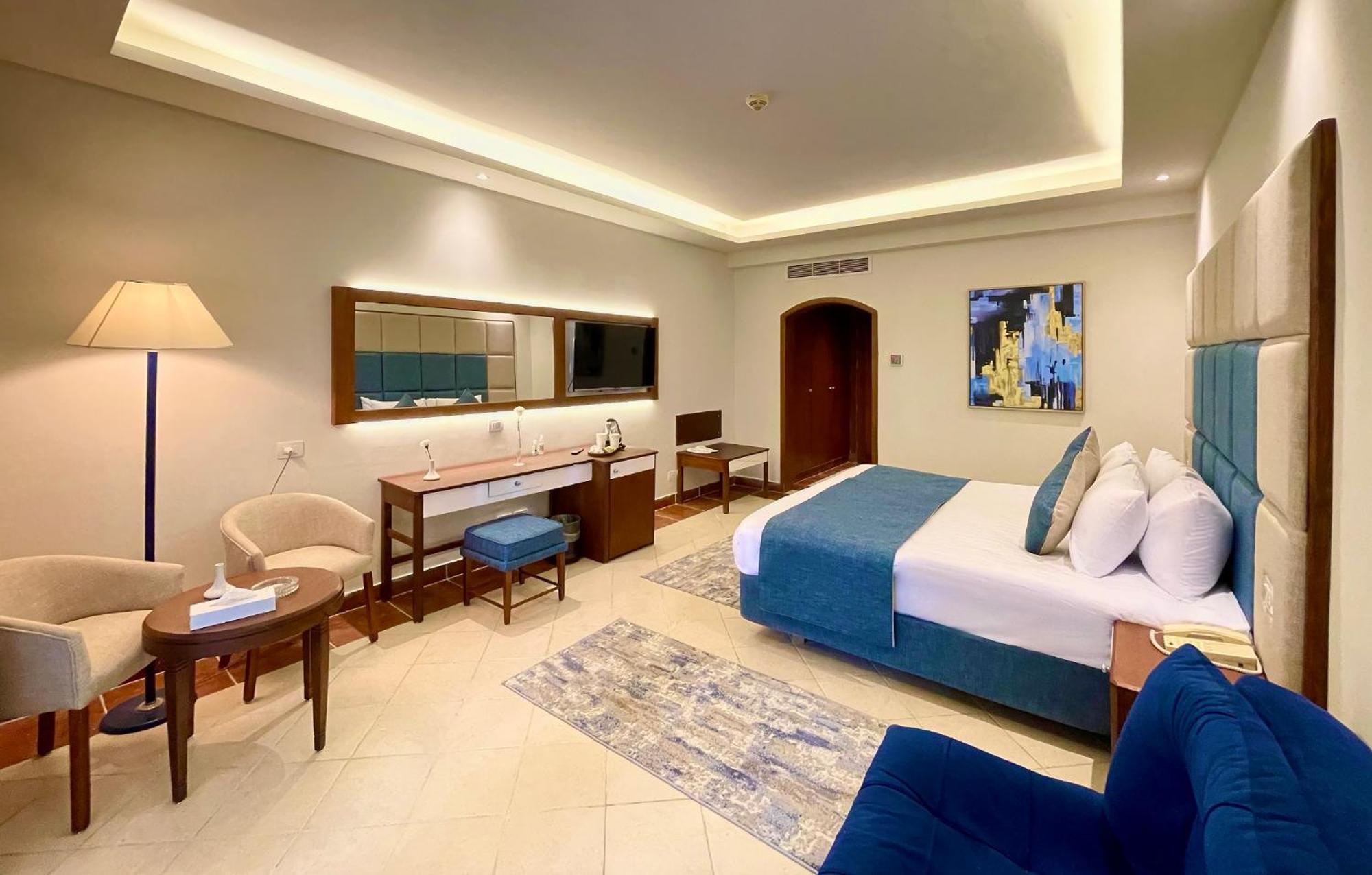 Superior Double or Twin Room Pool View