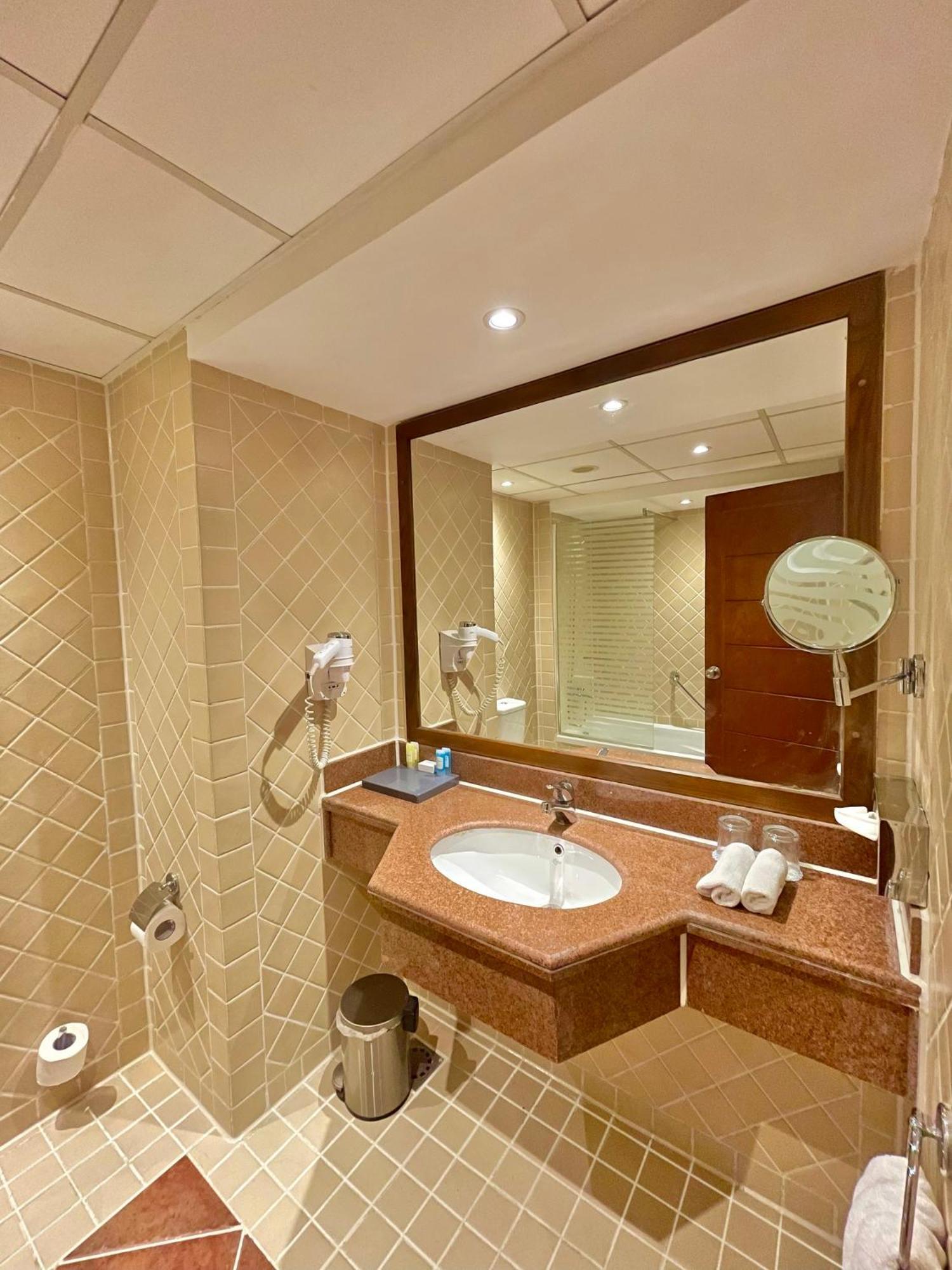 Superior Double or Twin Room Pool View