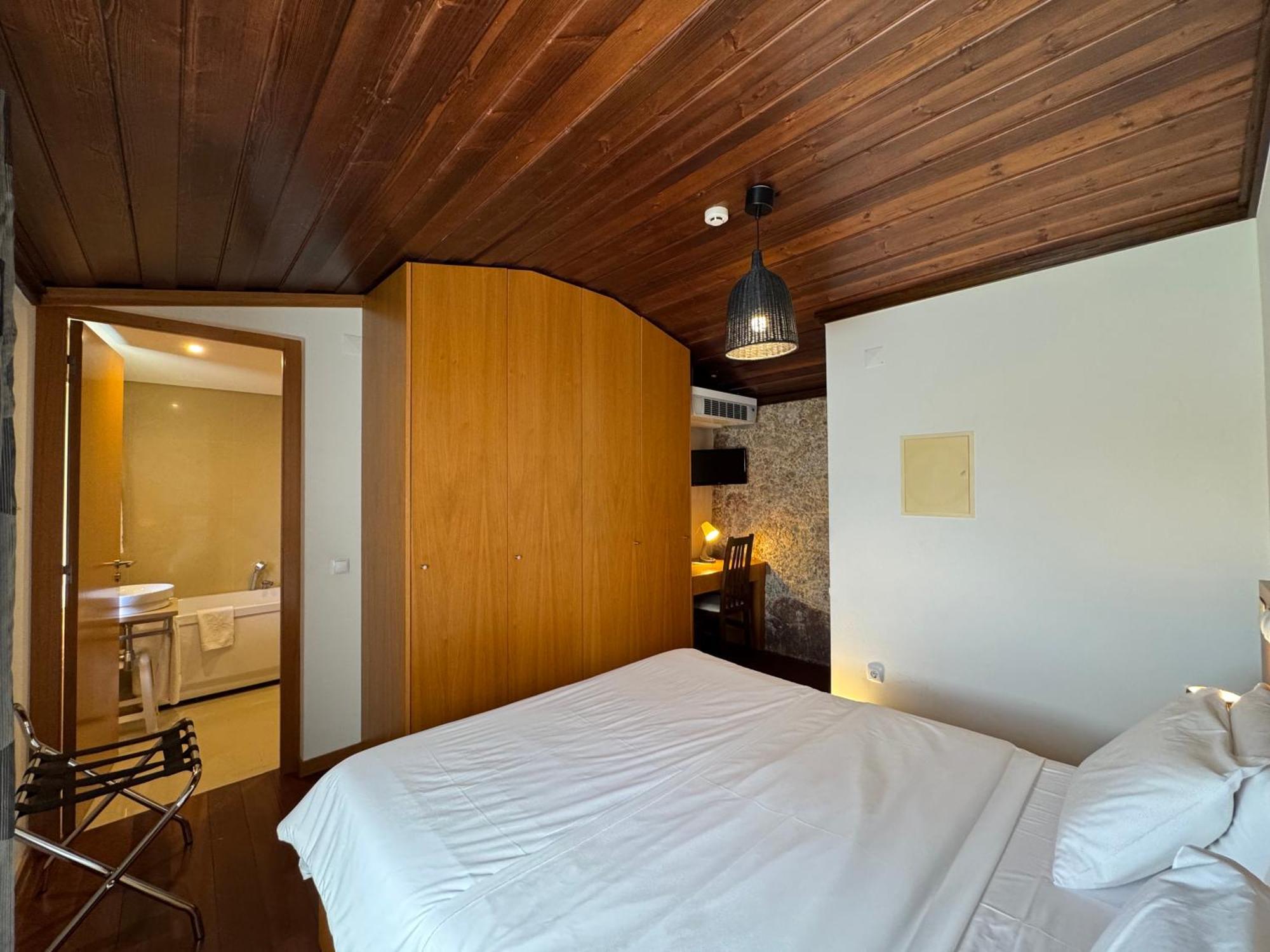 Quarto Duplo Standard