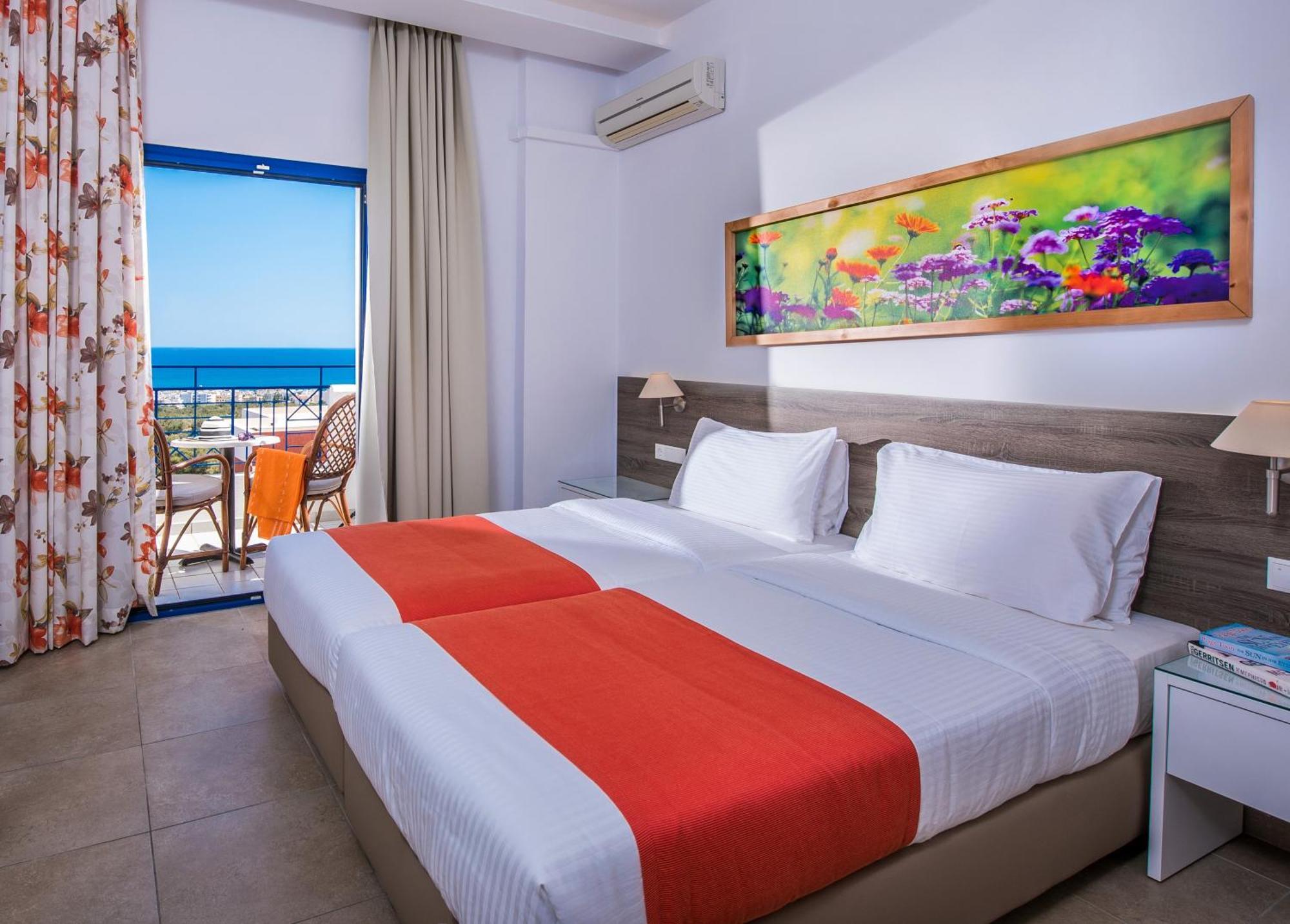 Deluxe Suite with Sea View