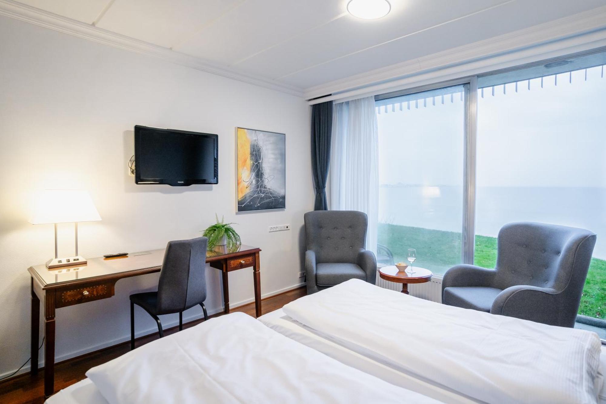 Single Room Sea View