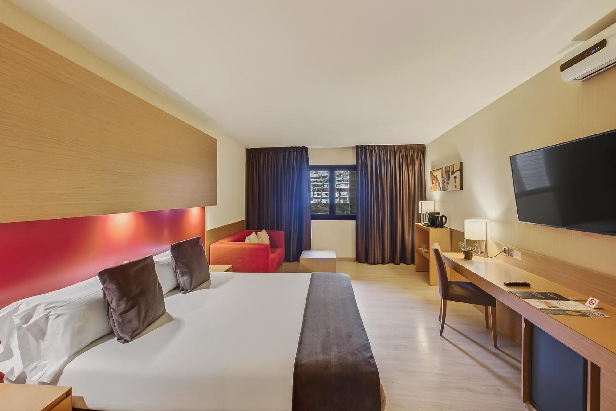 Premium Triple Room