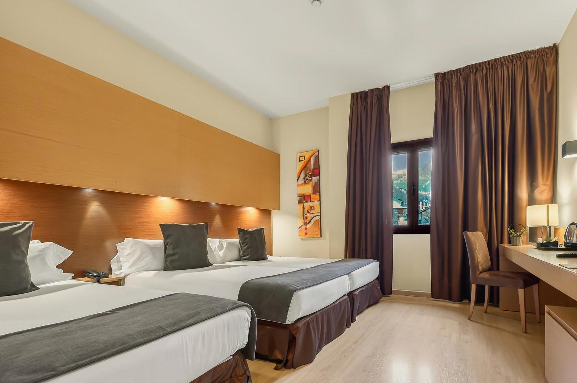 Premium Triple Room