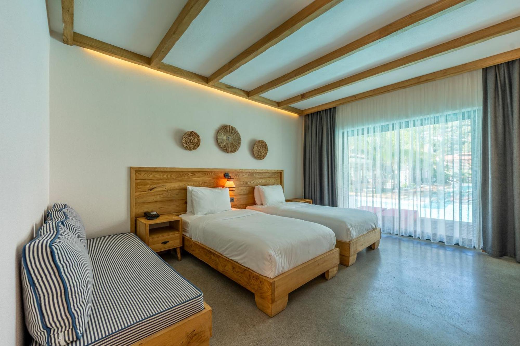 Twin Room Swimming Pool Access