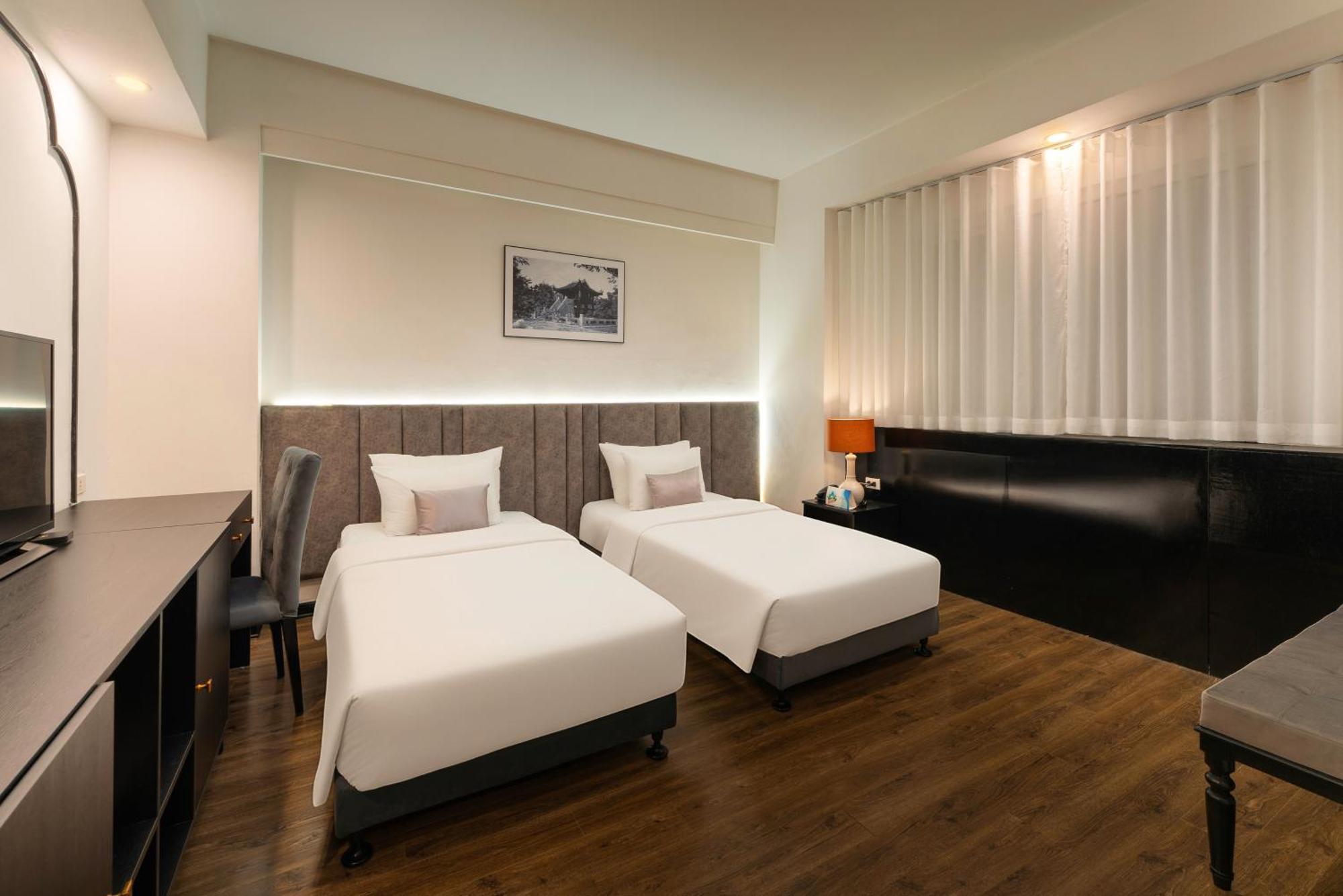 Deluxe Double or Twin Room