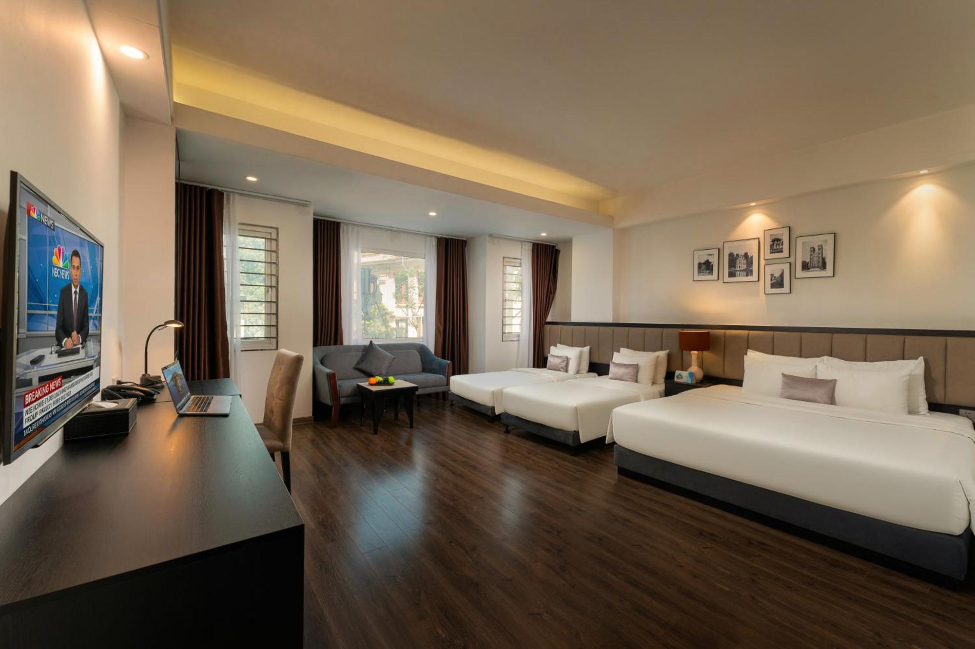 Family Room City View