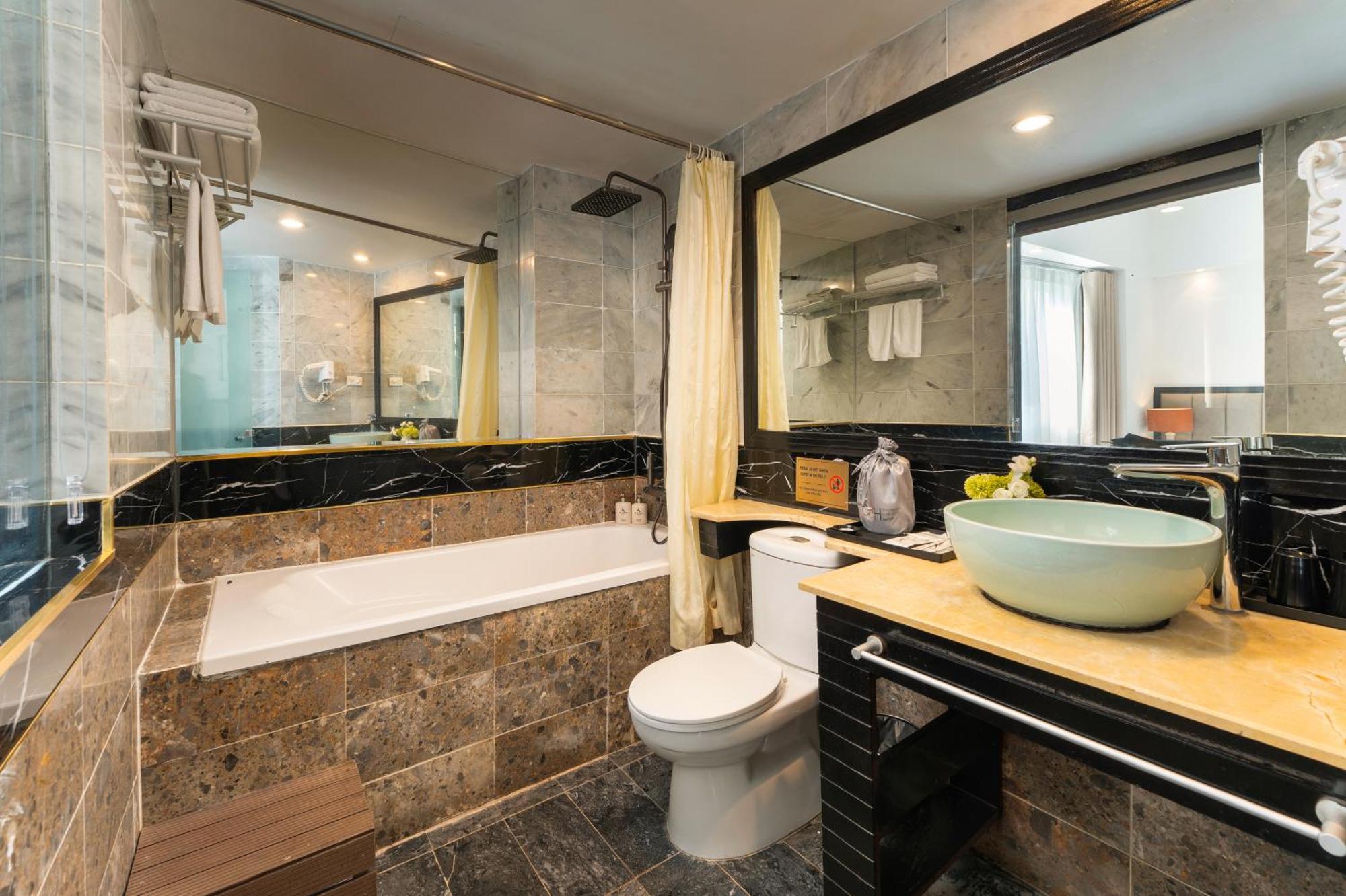 Executive Double or Twin Room City View