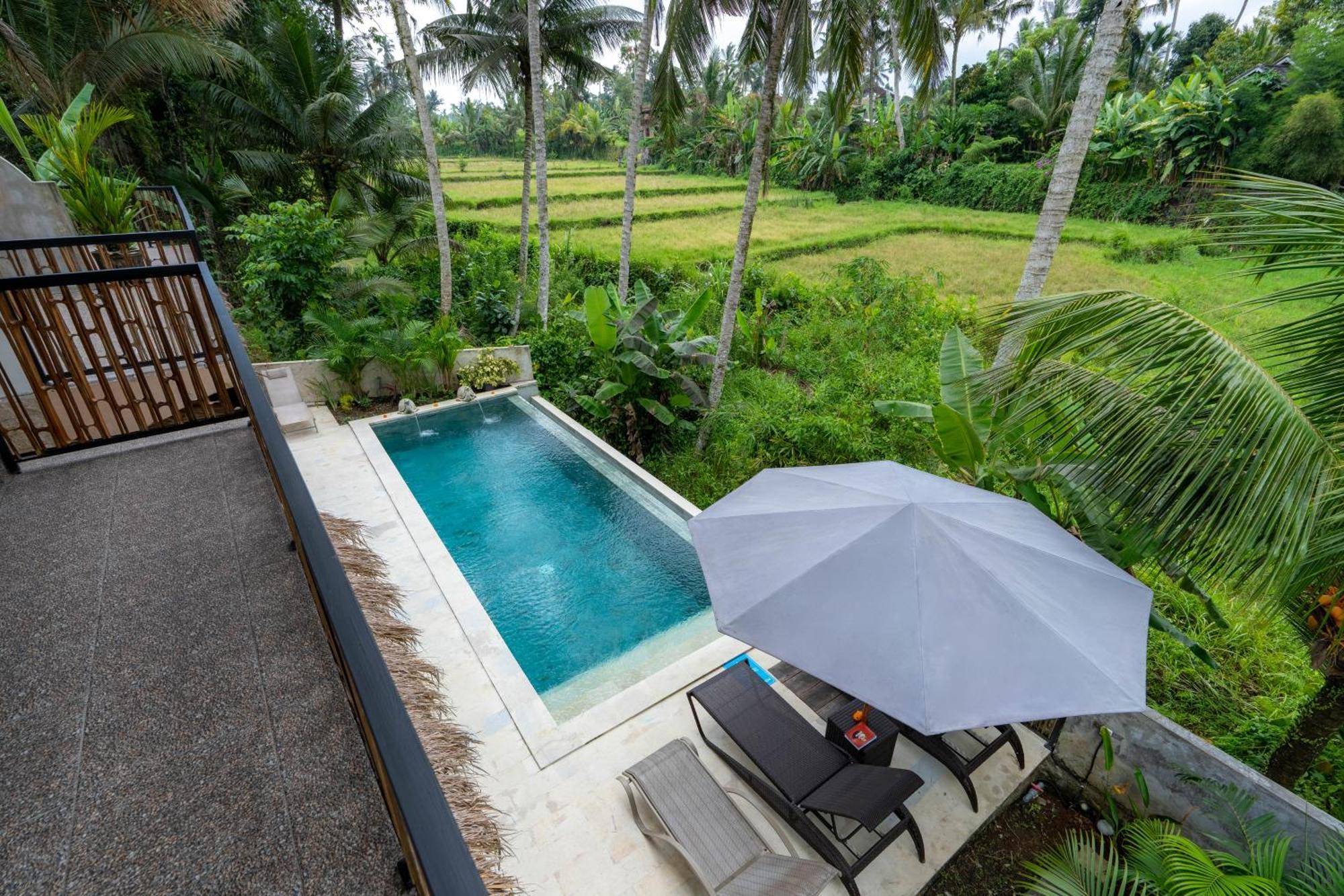 King Room with Balcony