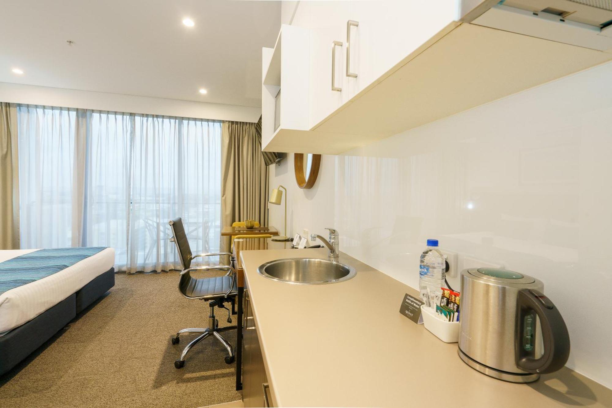 Studio Executive Balcony